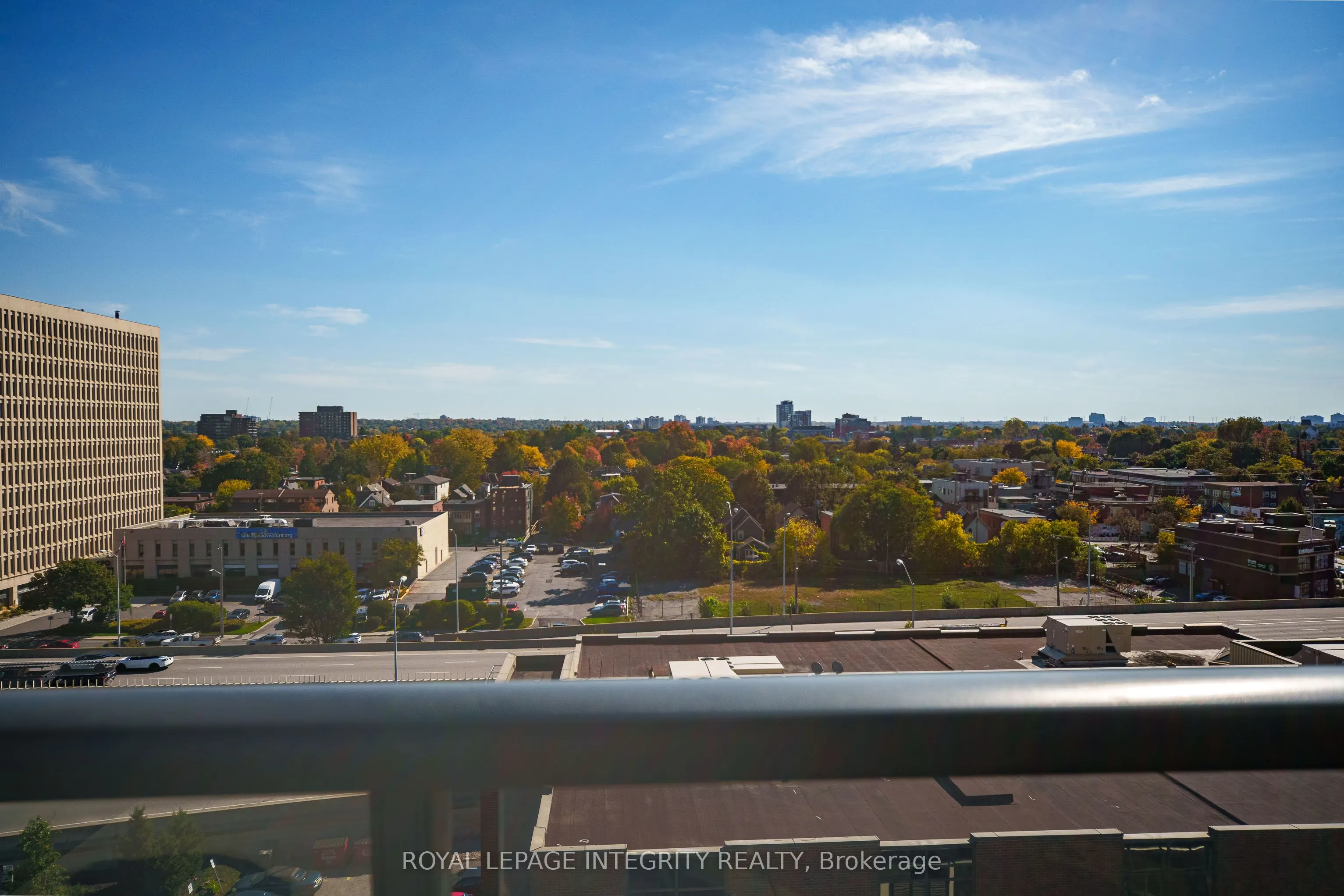 203 Catherine Street, #802