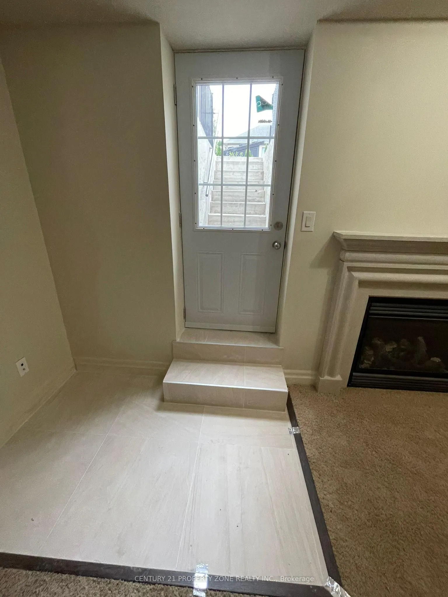 1025 Gleneagle Trail