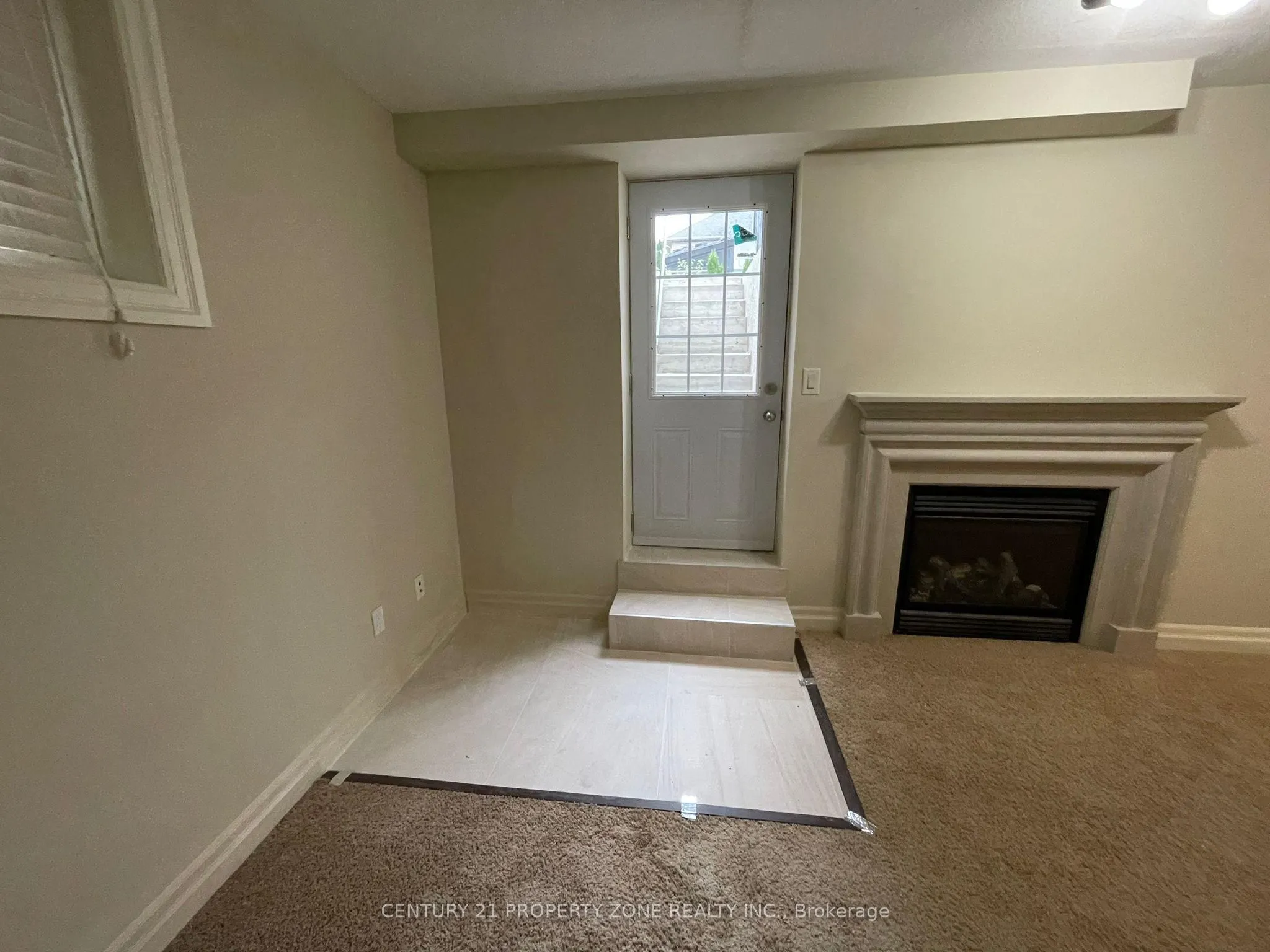 1025 Gleneagle Trail