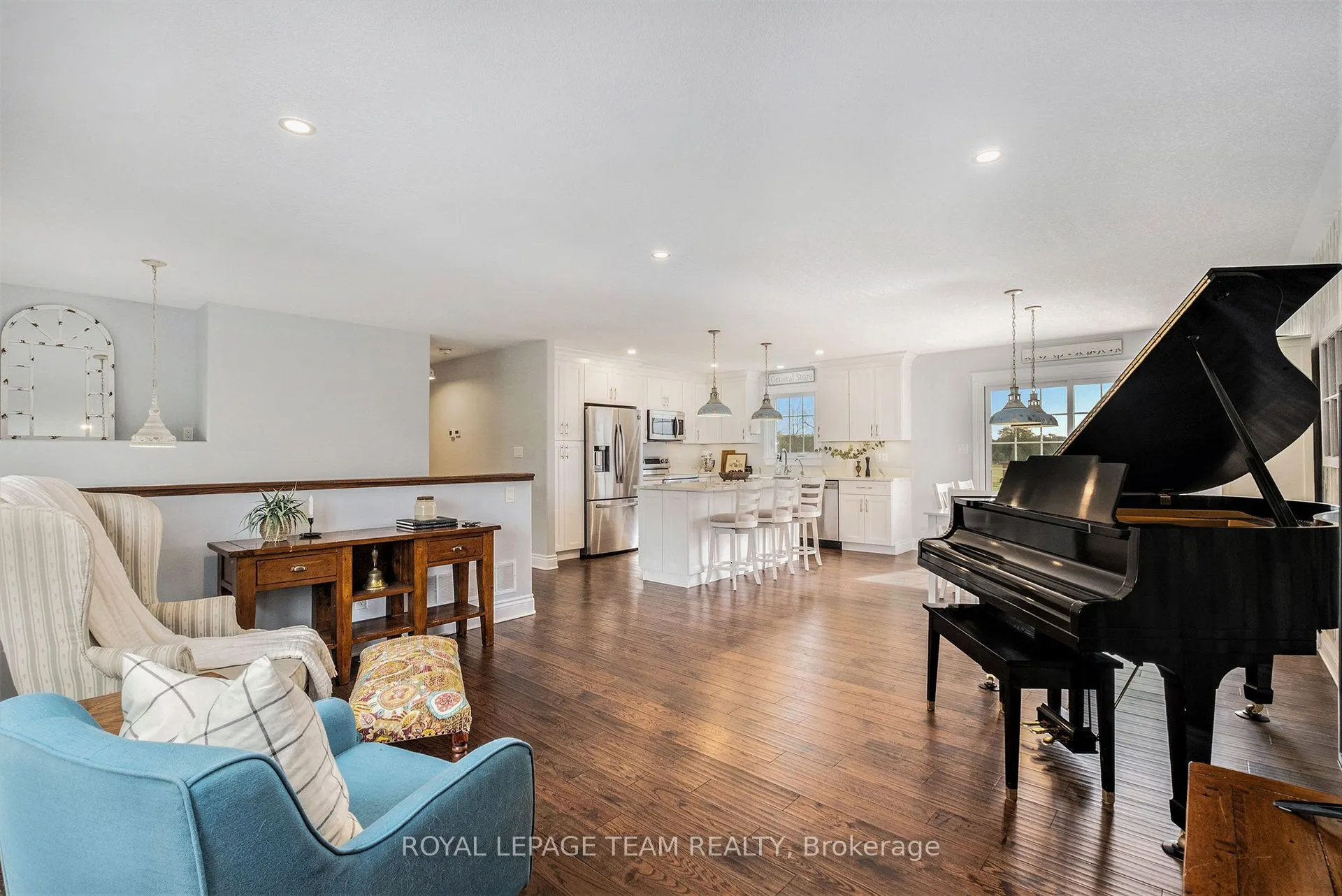 1503 Hyndman Road