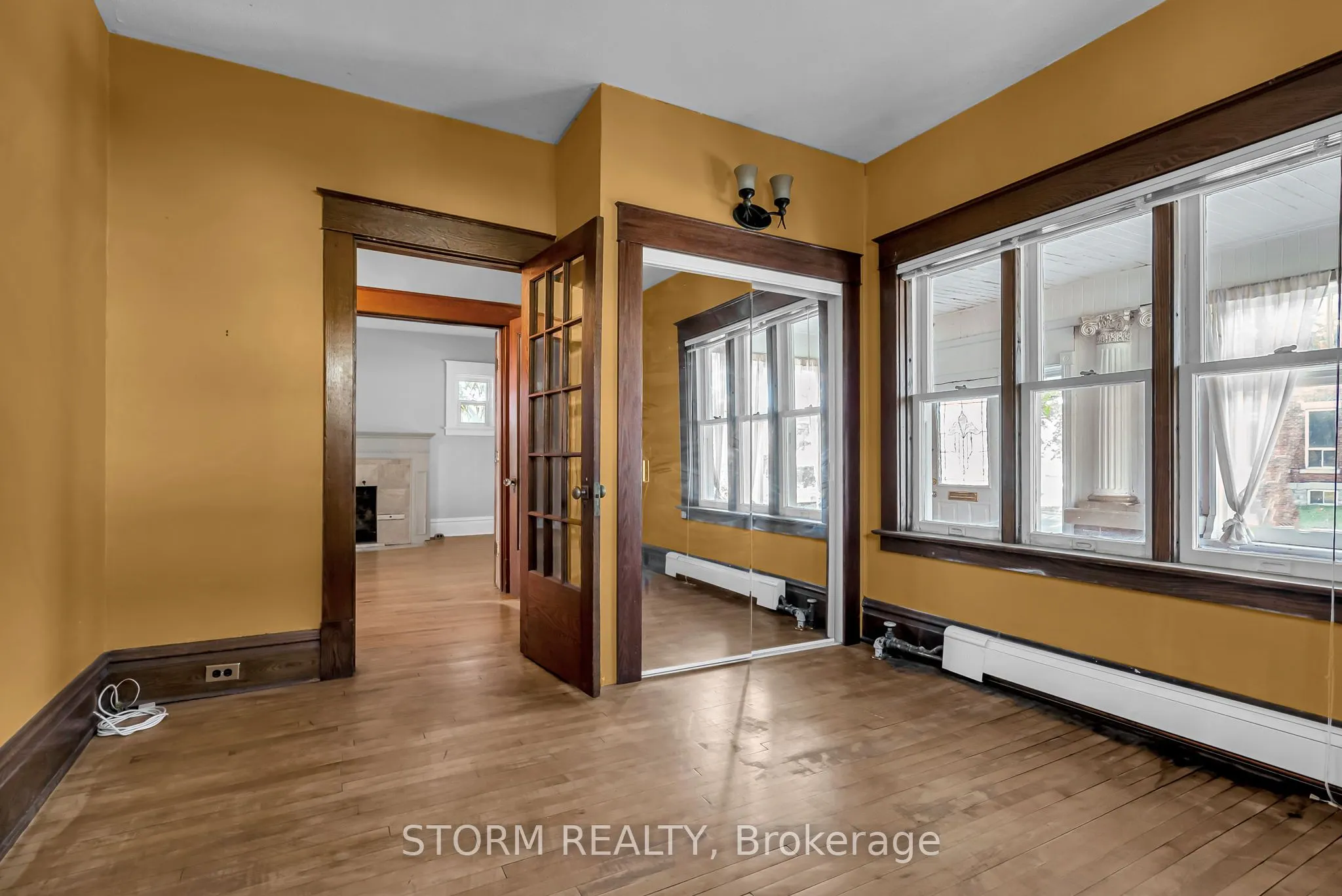 239 1st Street E