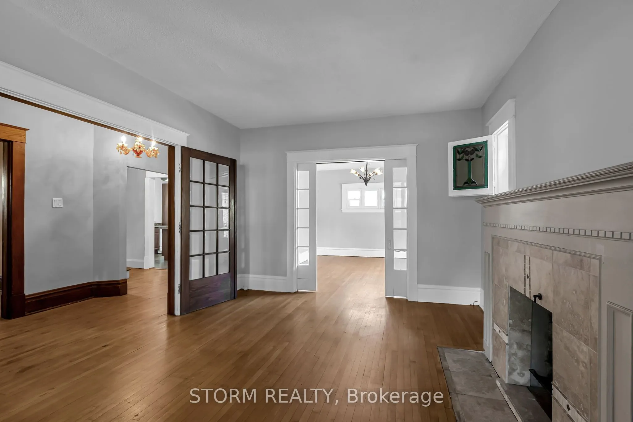 239 1st Street E