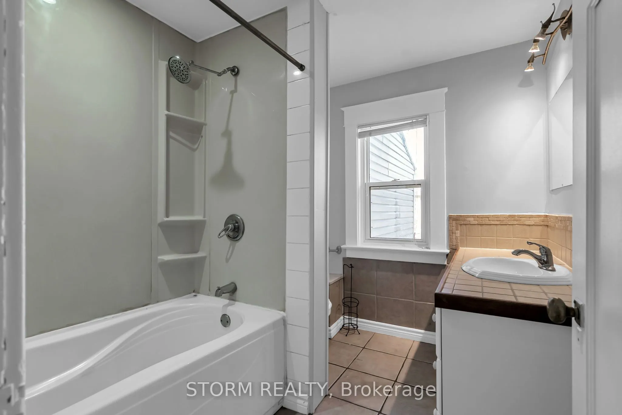 239 1st Street E
