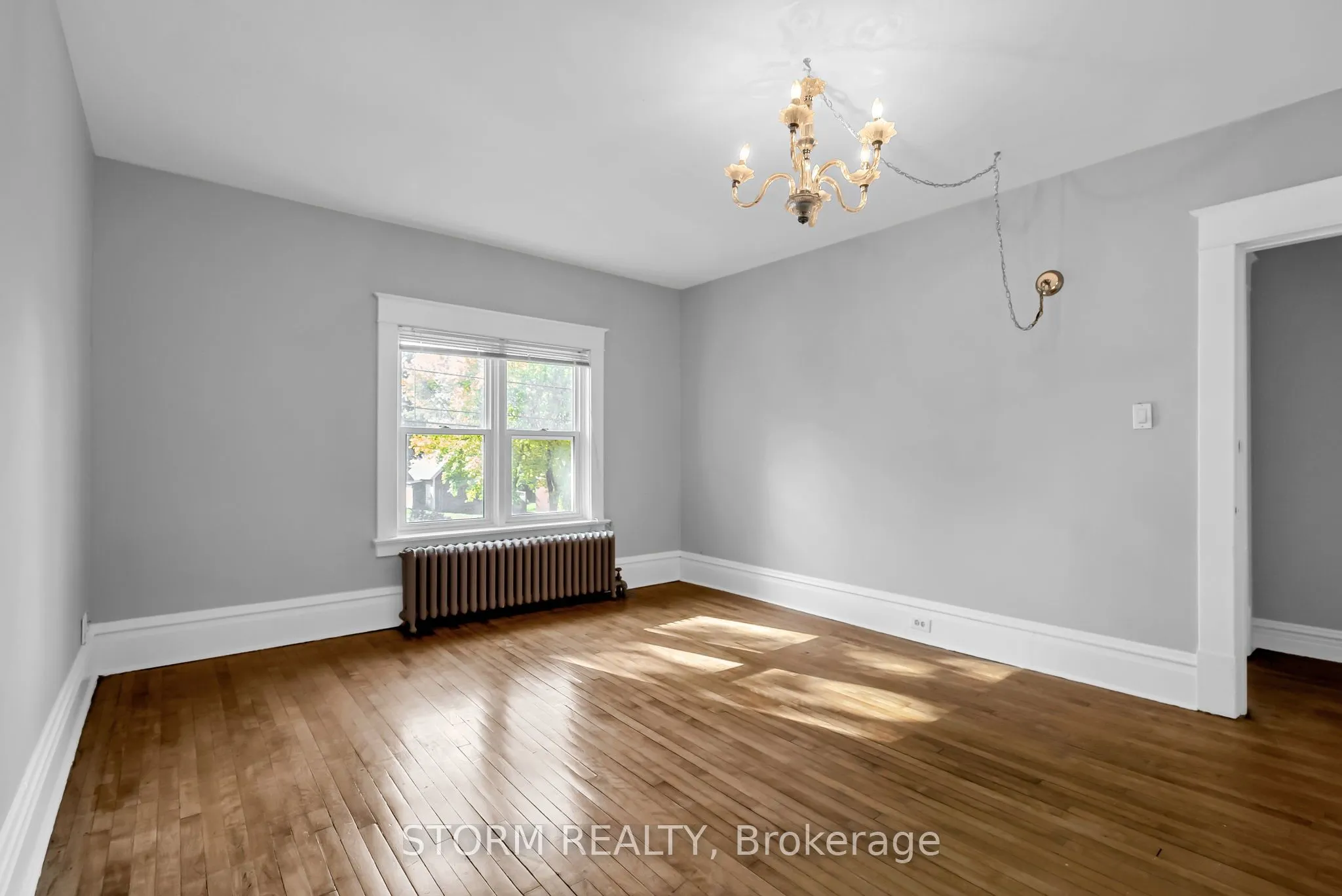 239 1st Street E