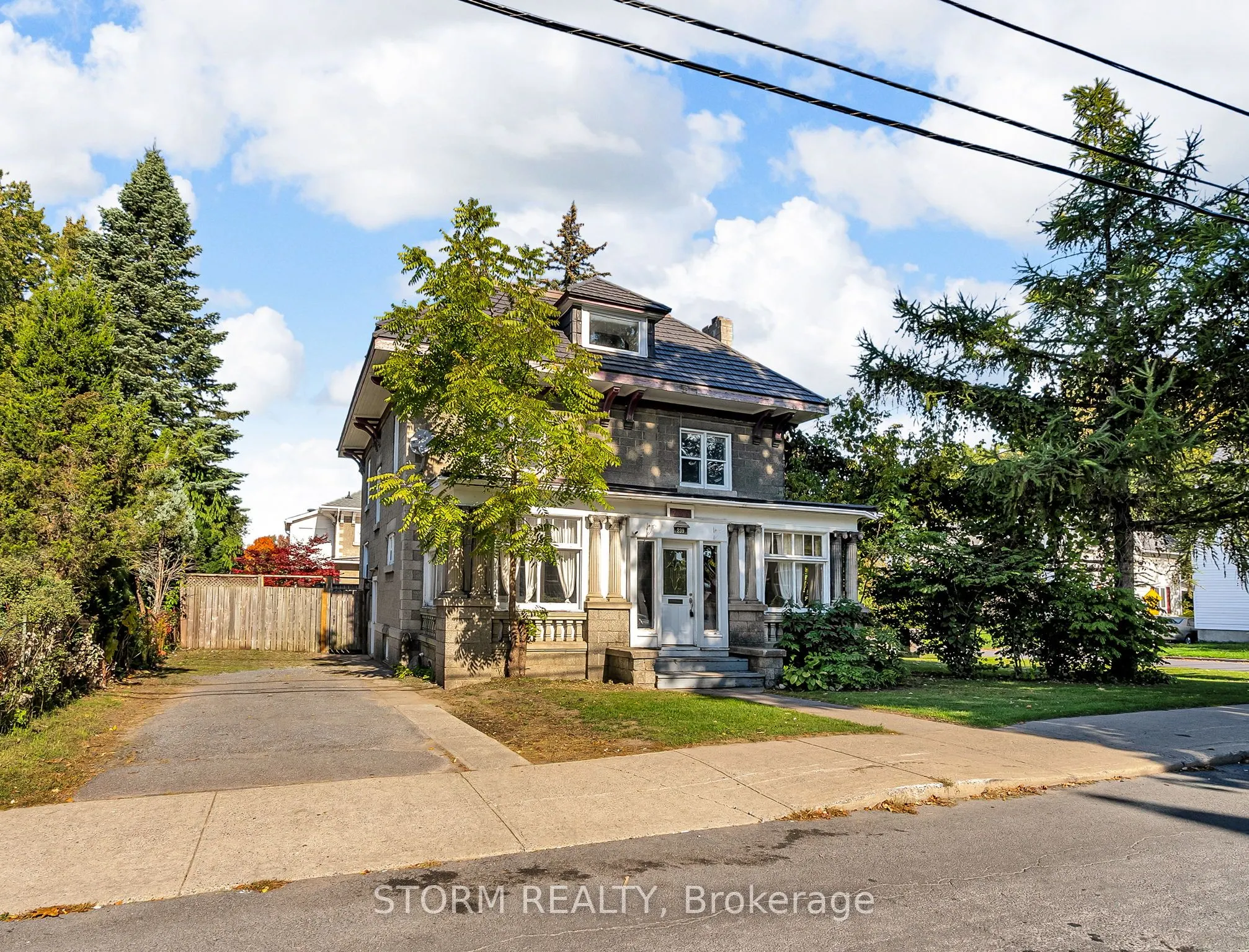 239 1st Street E