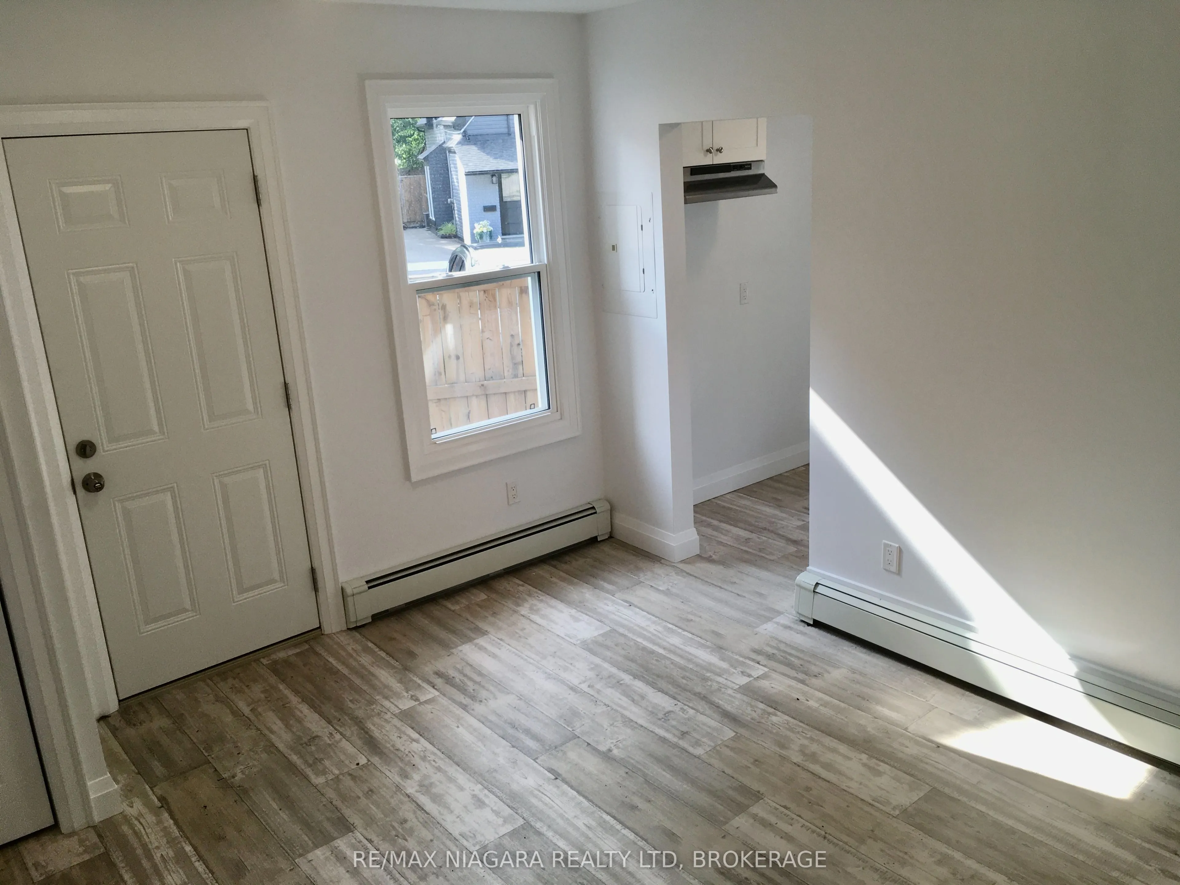 163 Welland Avenue