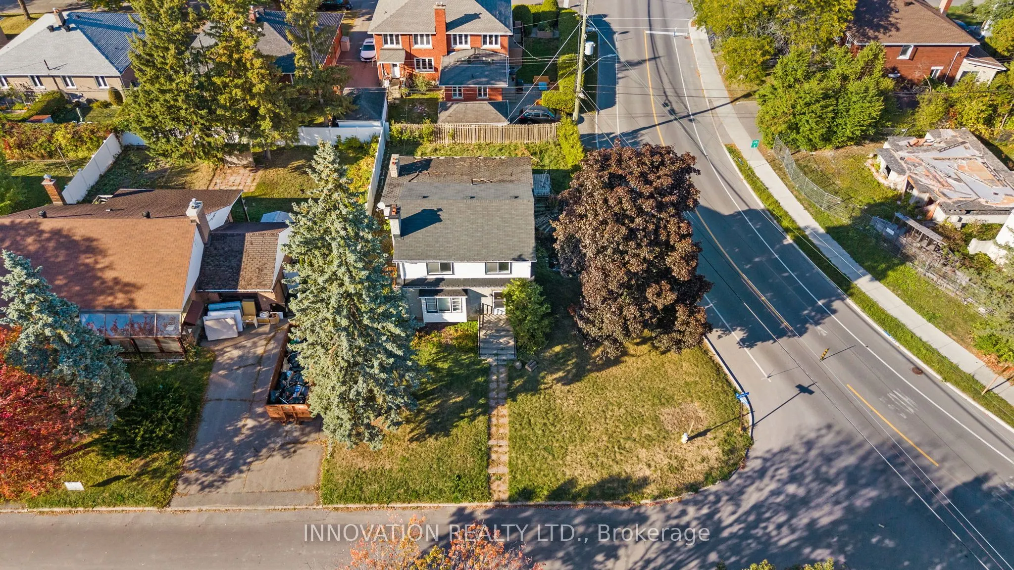 1085 Richard Avenue