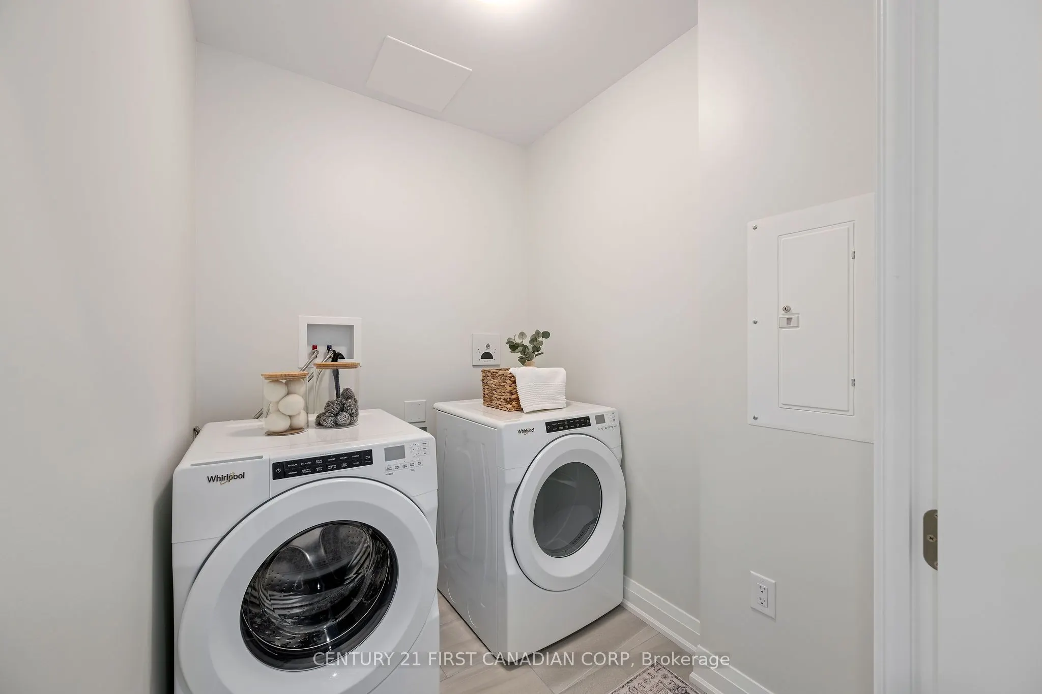 1560 Upper West Avenue, #306