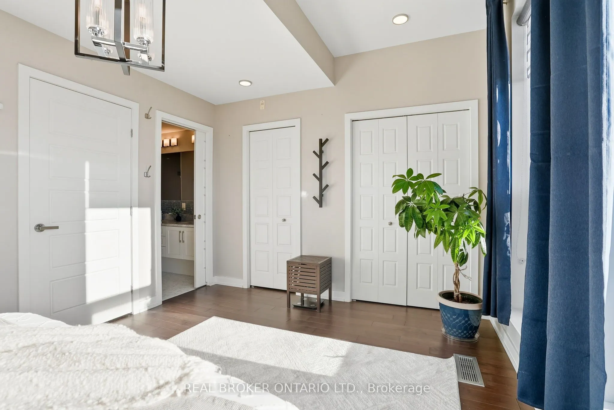 300B Lett Street, #318