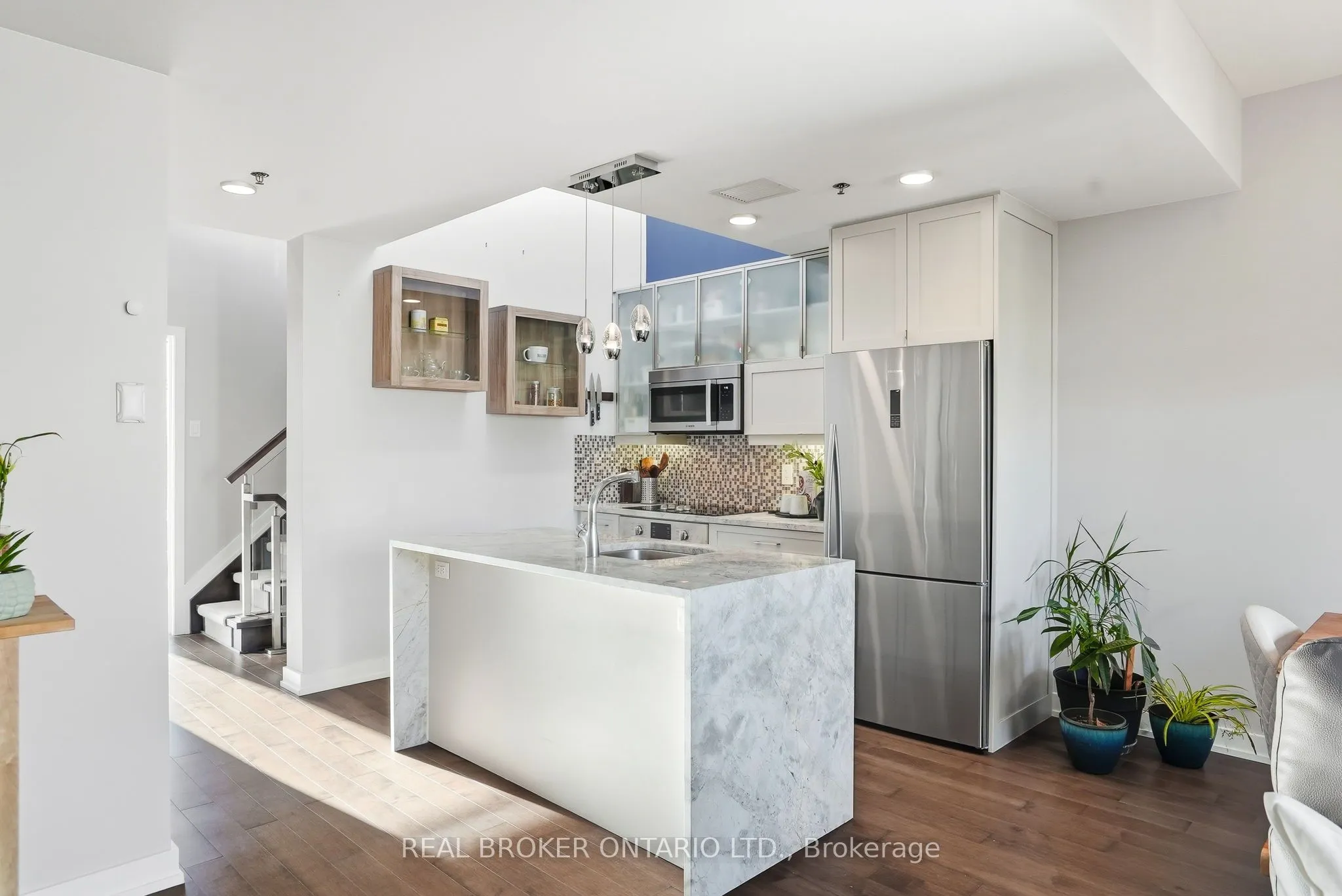 300B Lett Street, #318