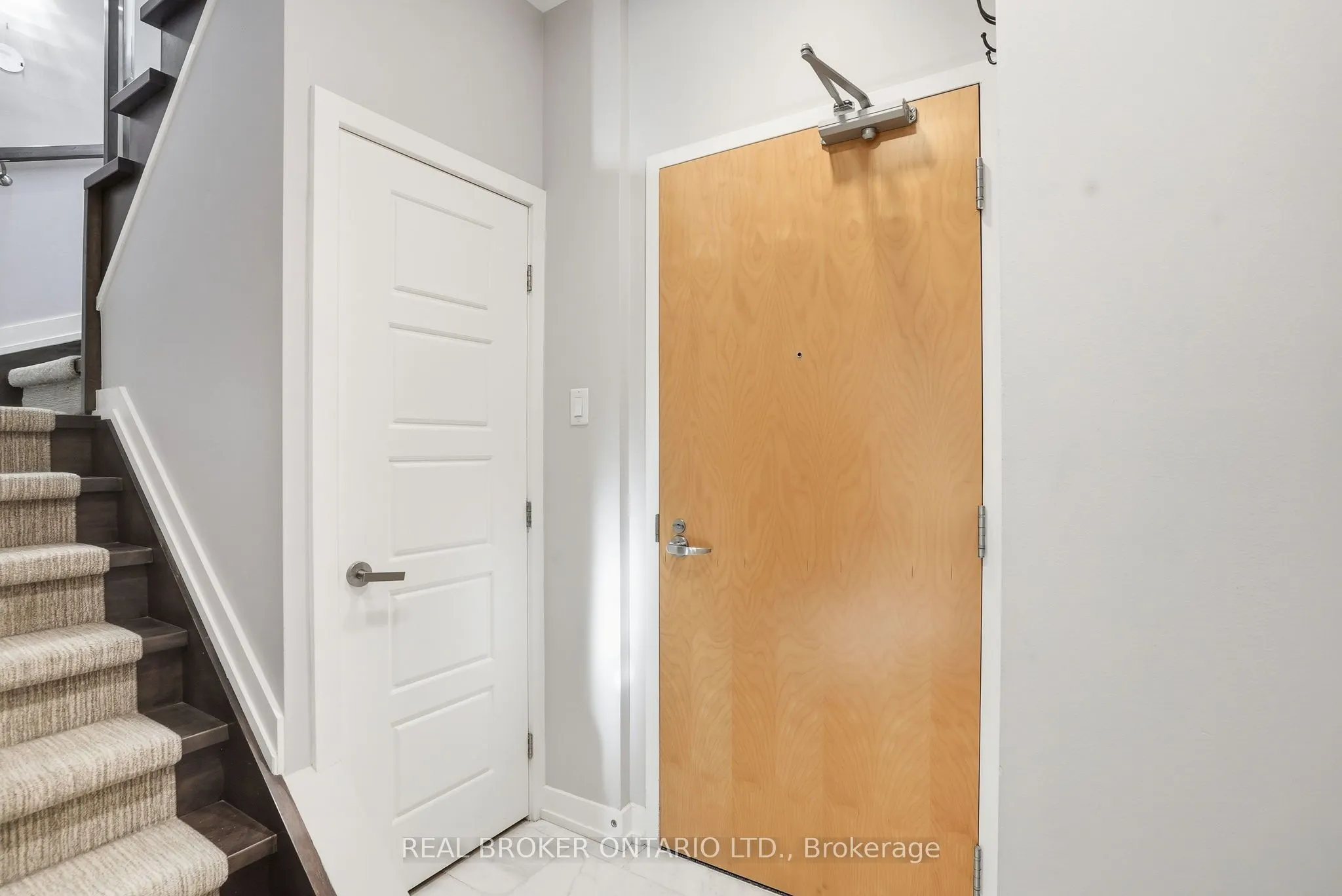 300B Lett Street, #318