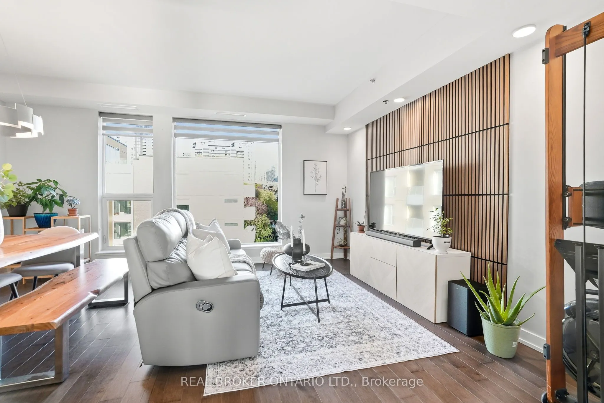 300B Lett Street, #318