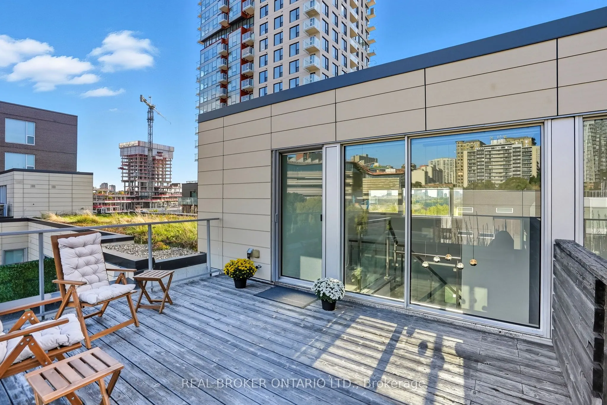 300B Lett Street, #318