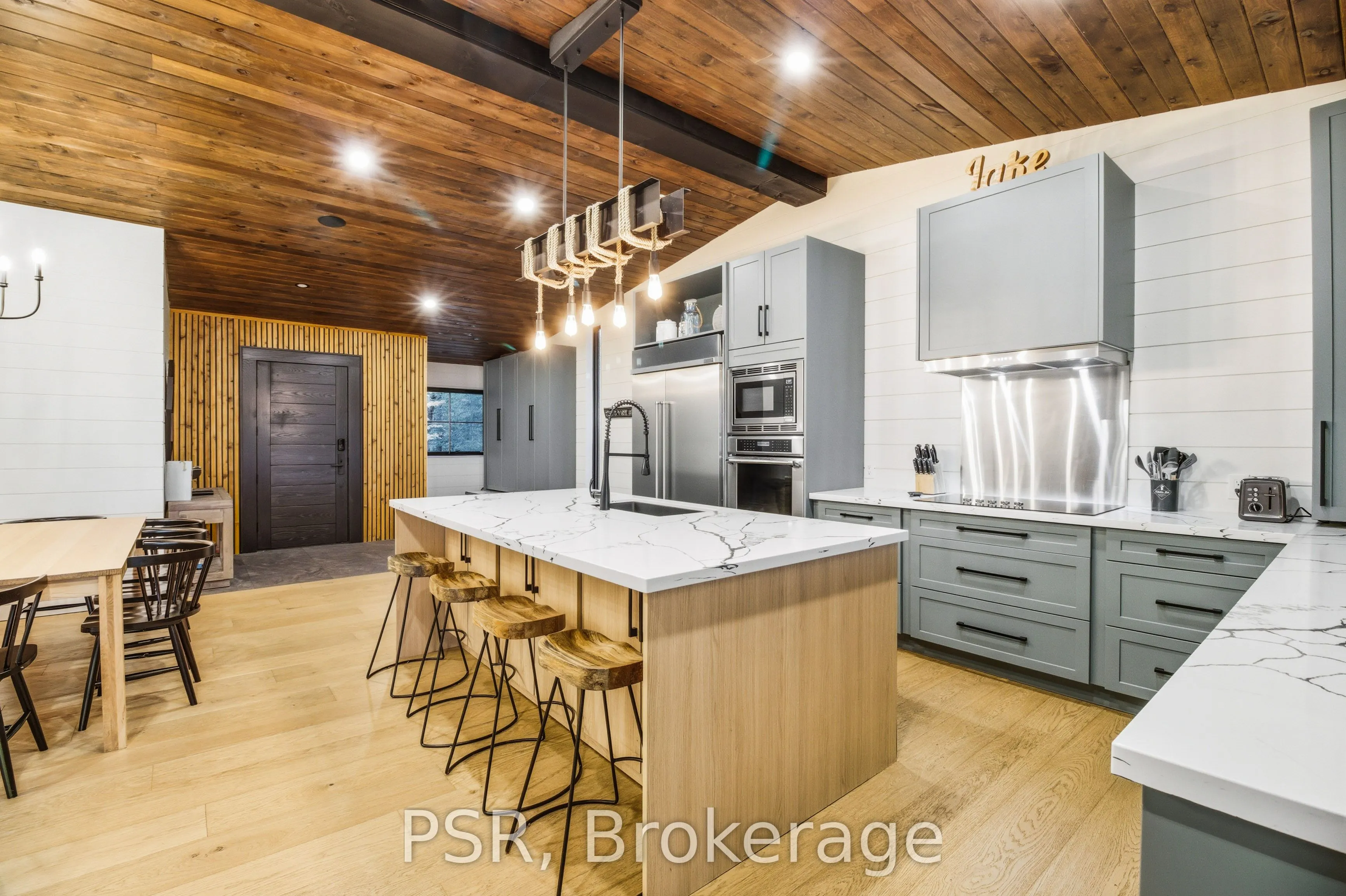 1069 White Eagle Road