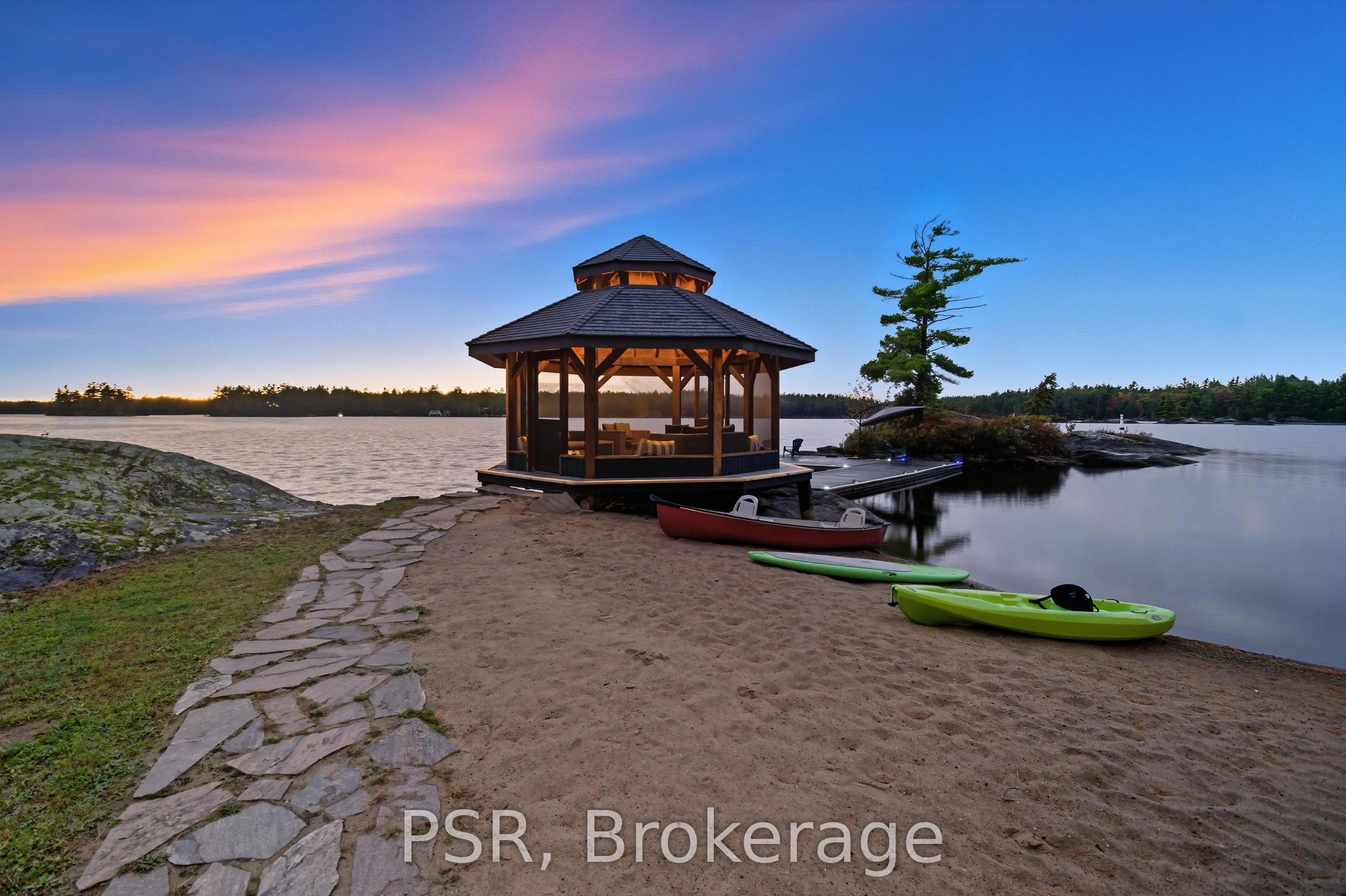1069 White Eagle Road