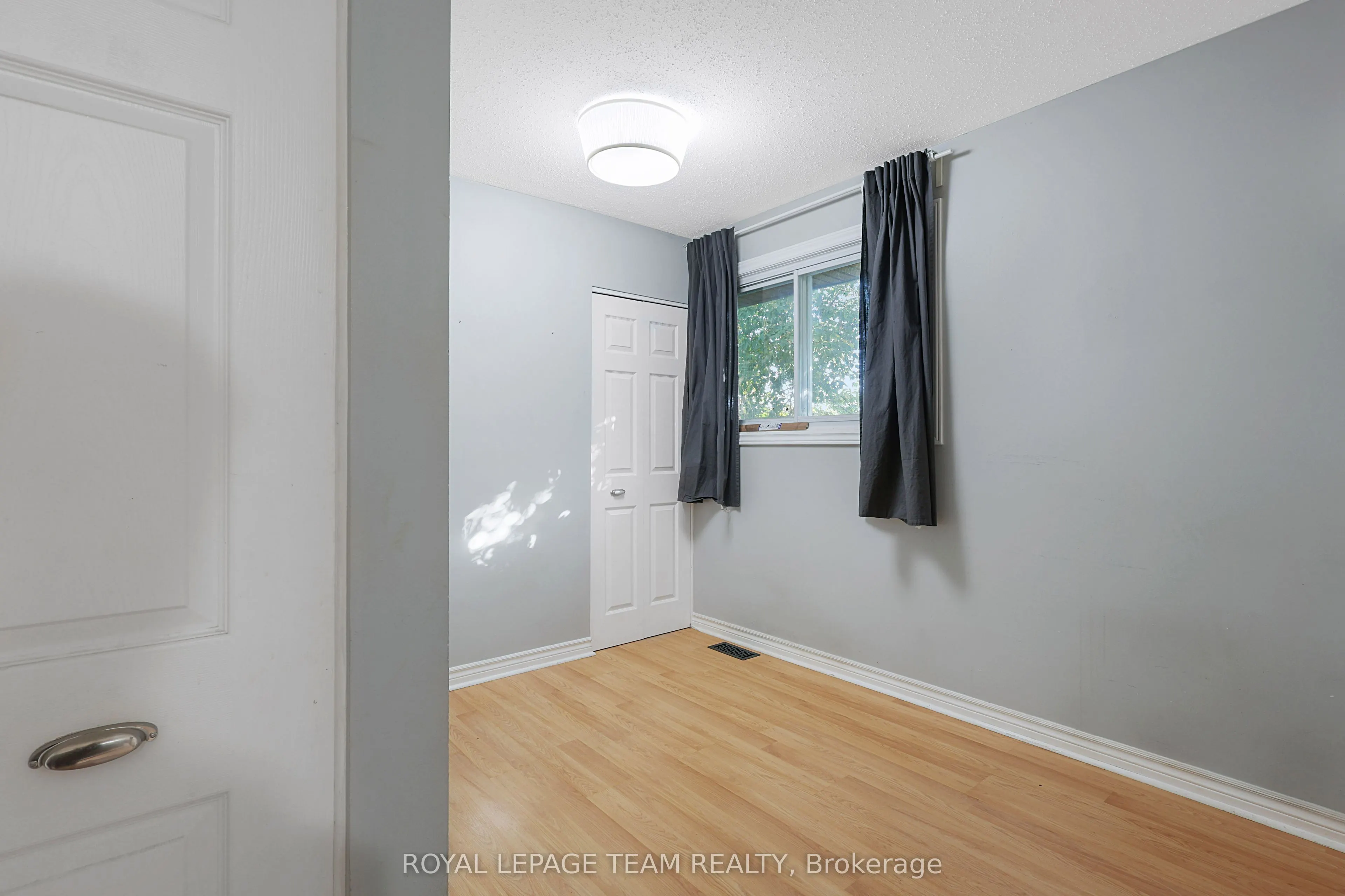 925 Moorvale Street, #Upper Unit