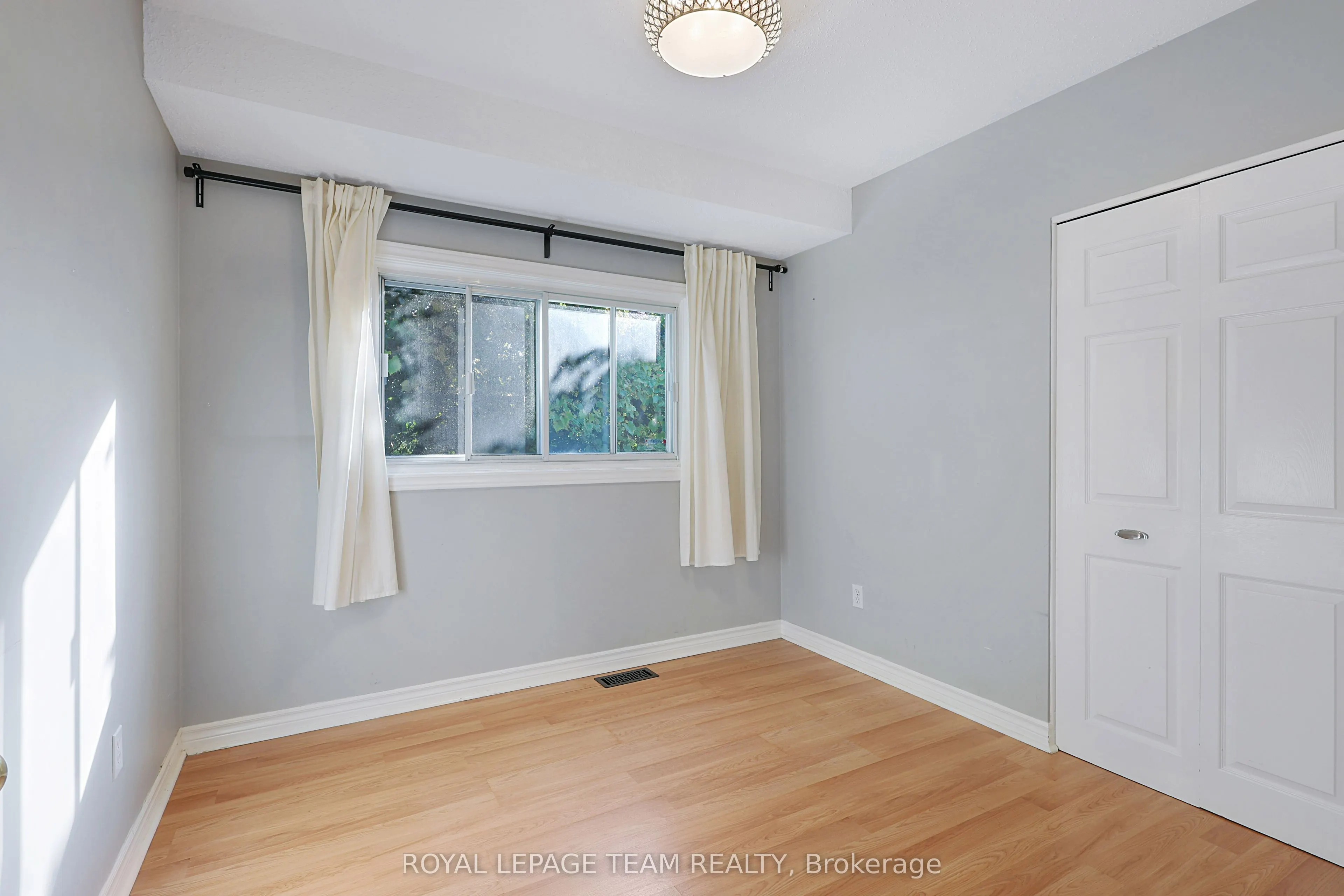 925 Moorvale Street, #Upper Unit