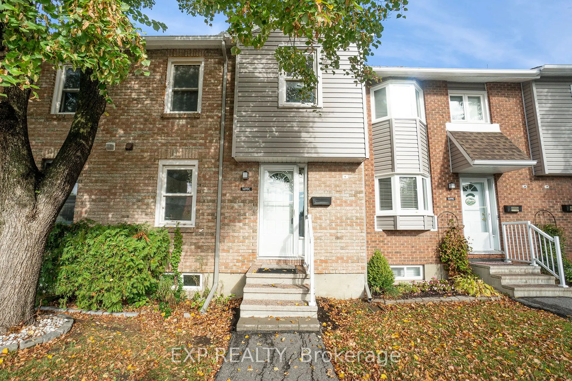 1699C Lamoureux Drive, #C