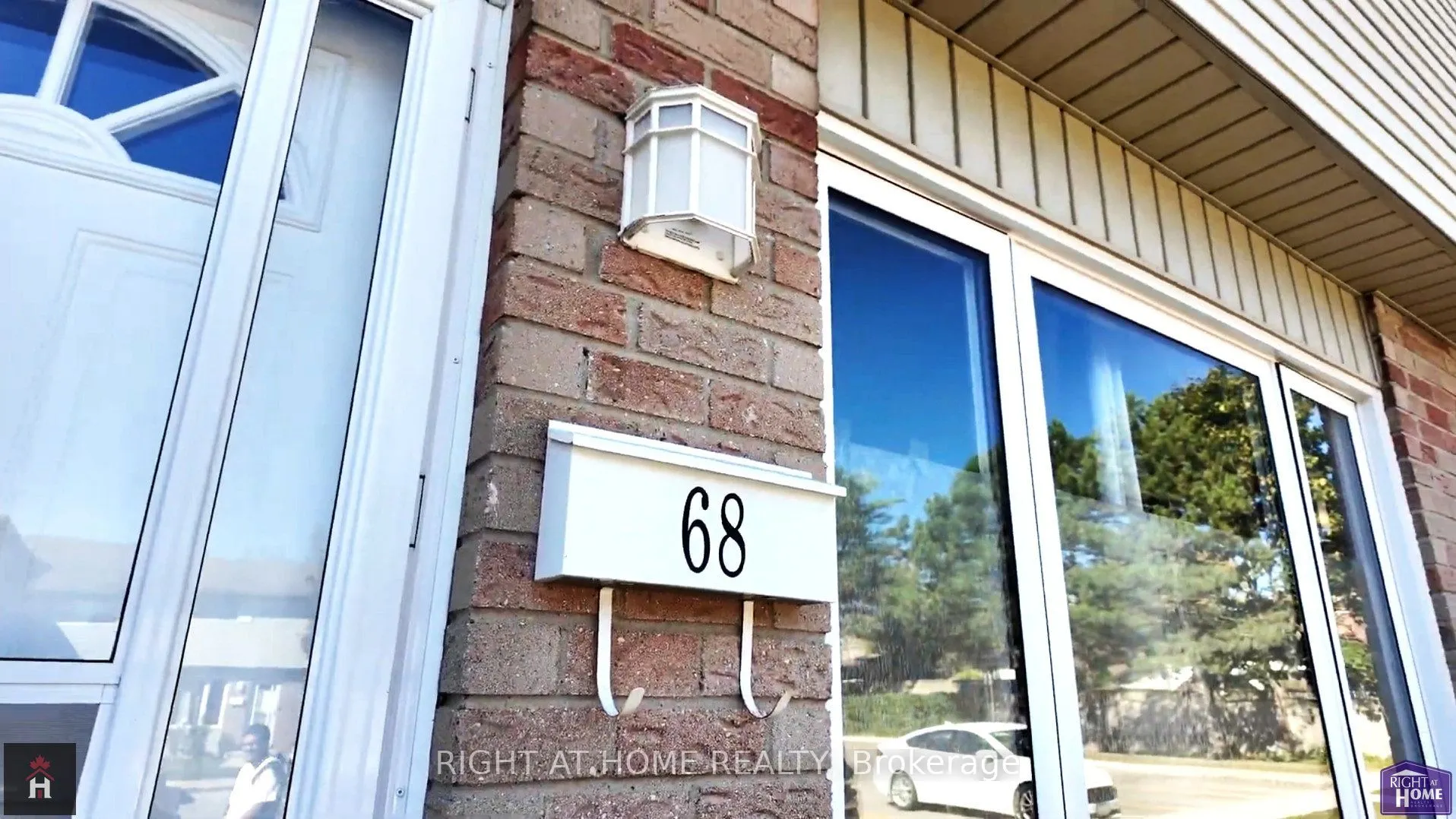 1095 Jalna Boulevard, #68