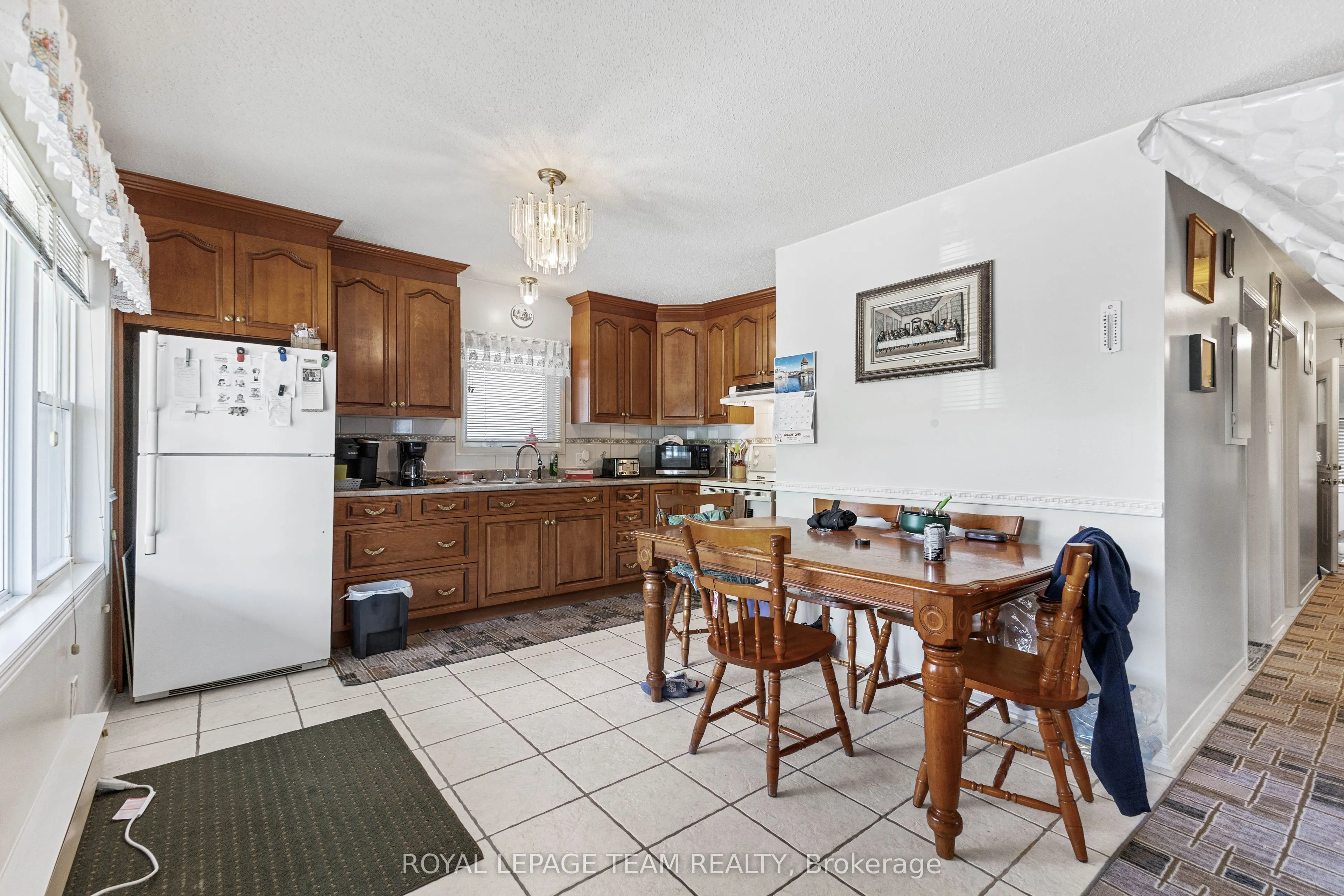 46 Jolliet Avenue
