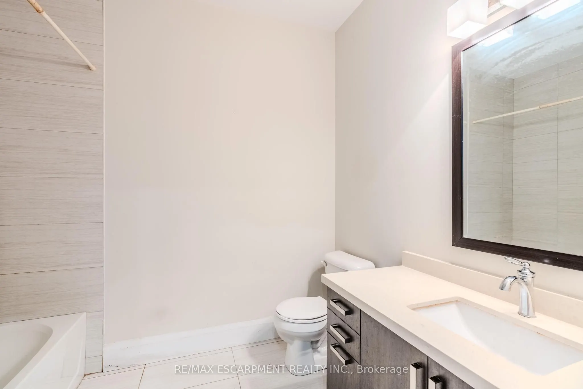 85 Morrell Street, #209B