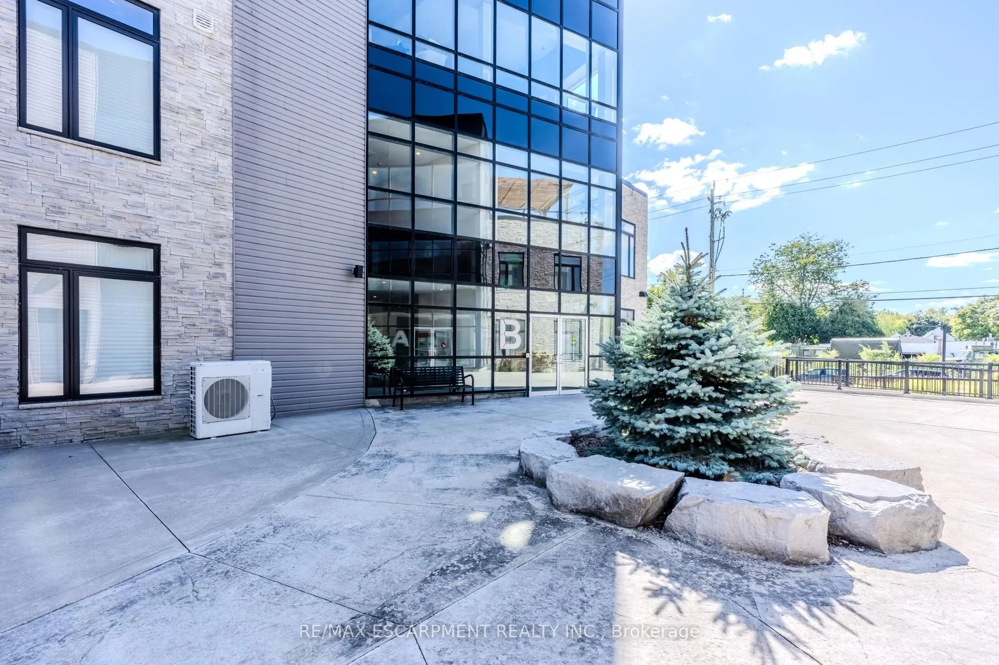 85 Morrell Street, #209B