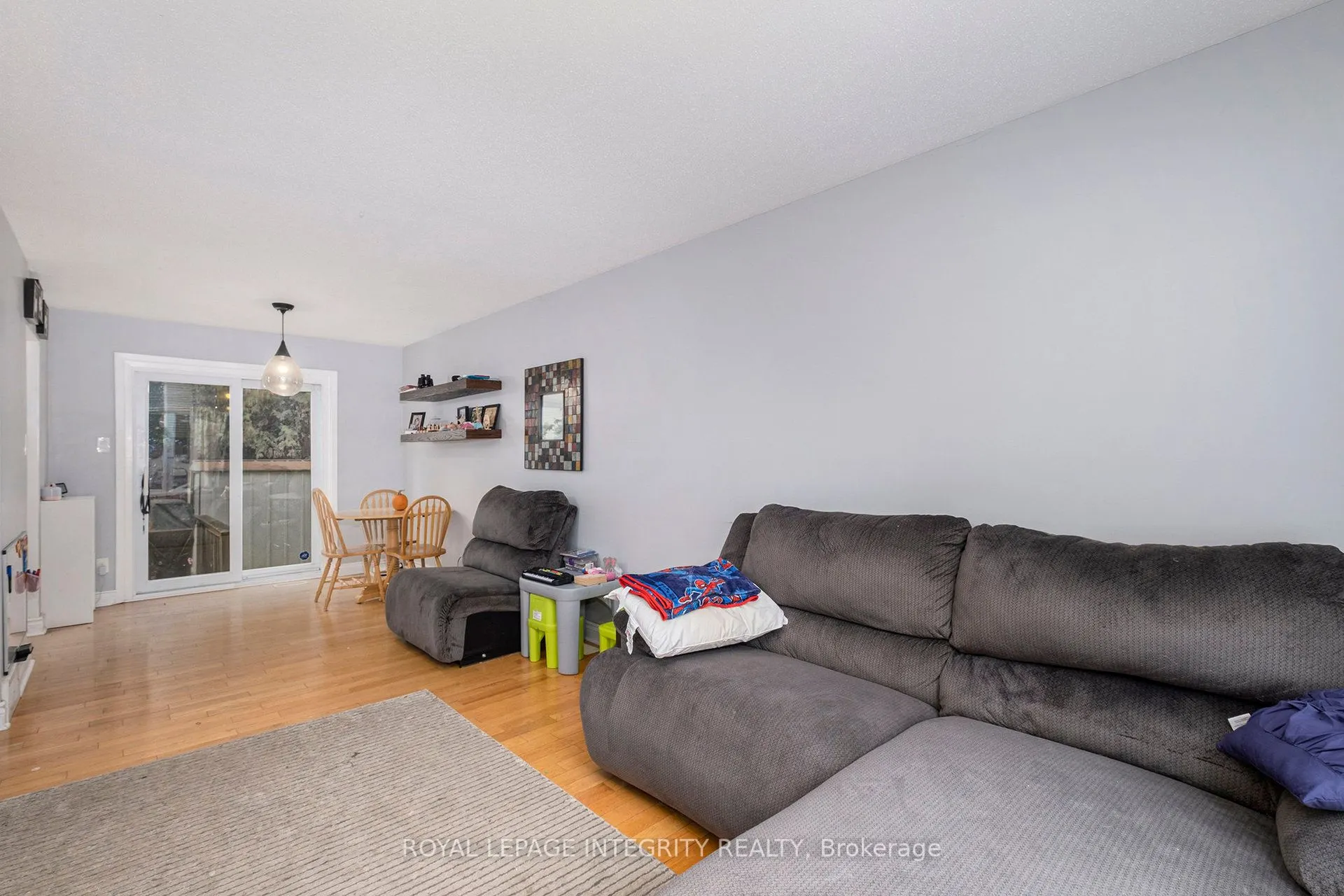 45 Raftus Square