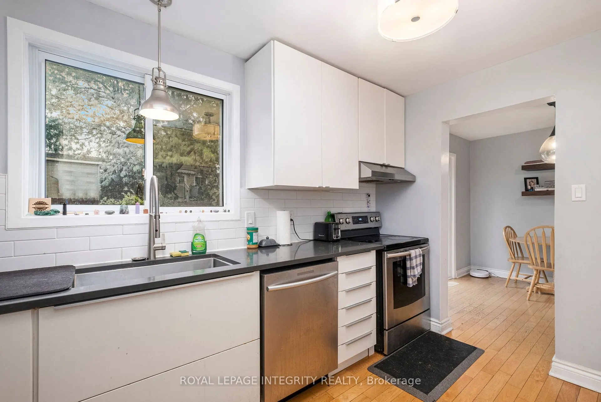 45 Raftus Square