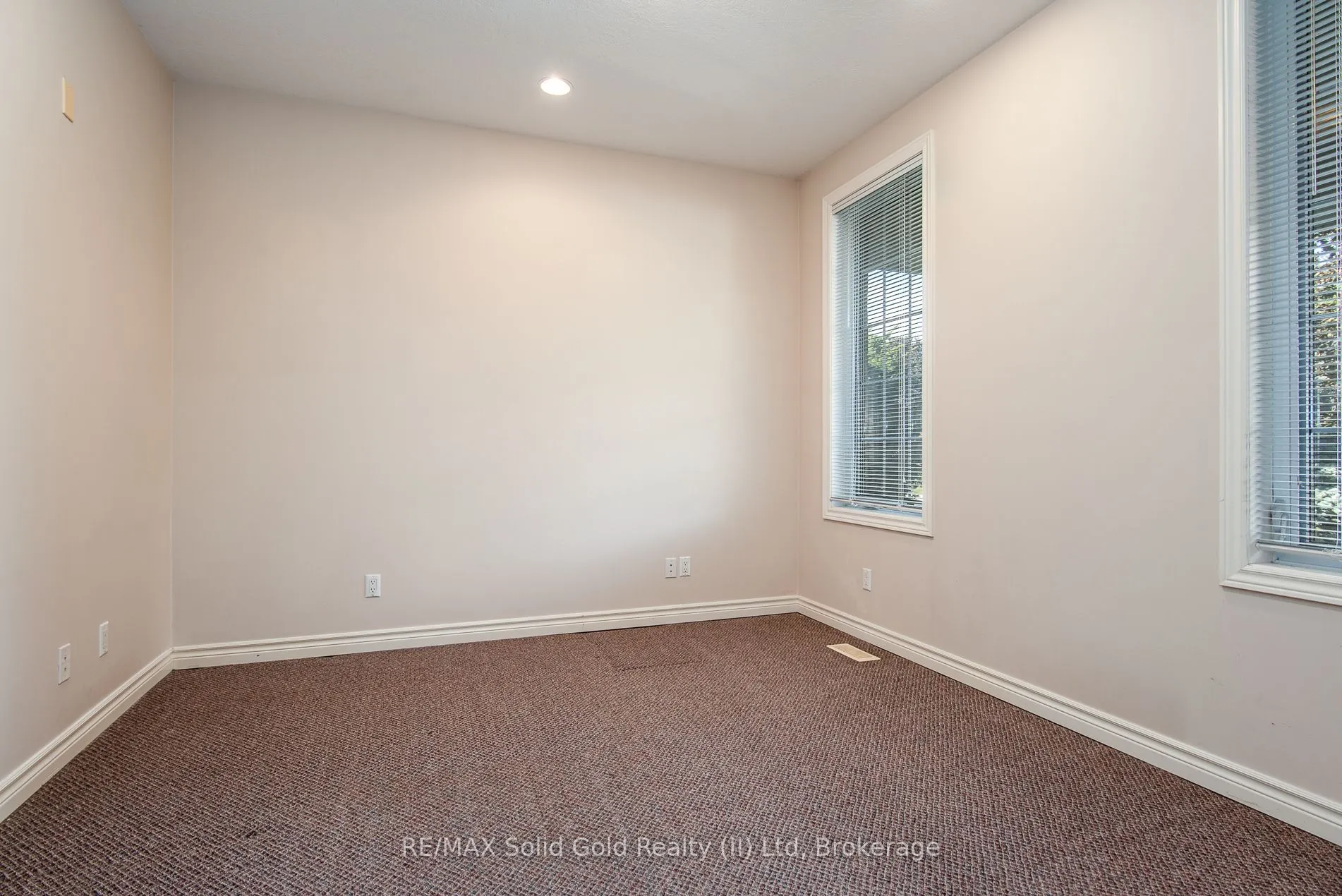 15 Parkview Drive