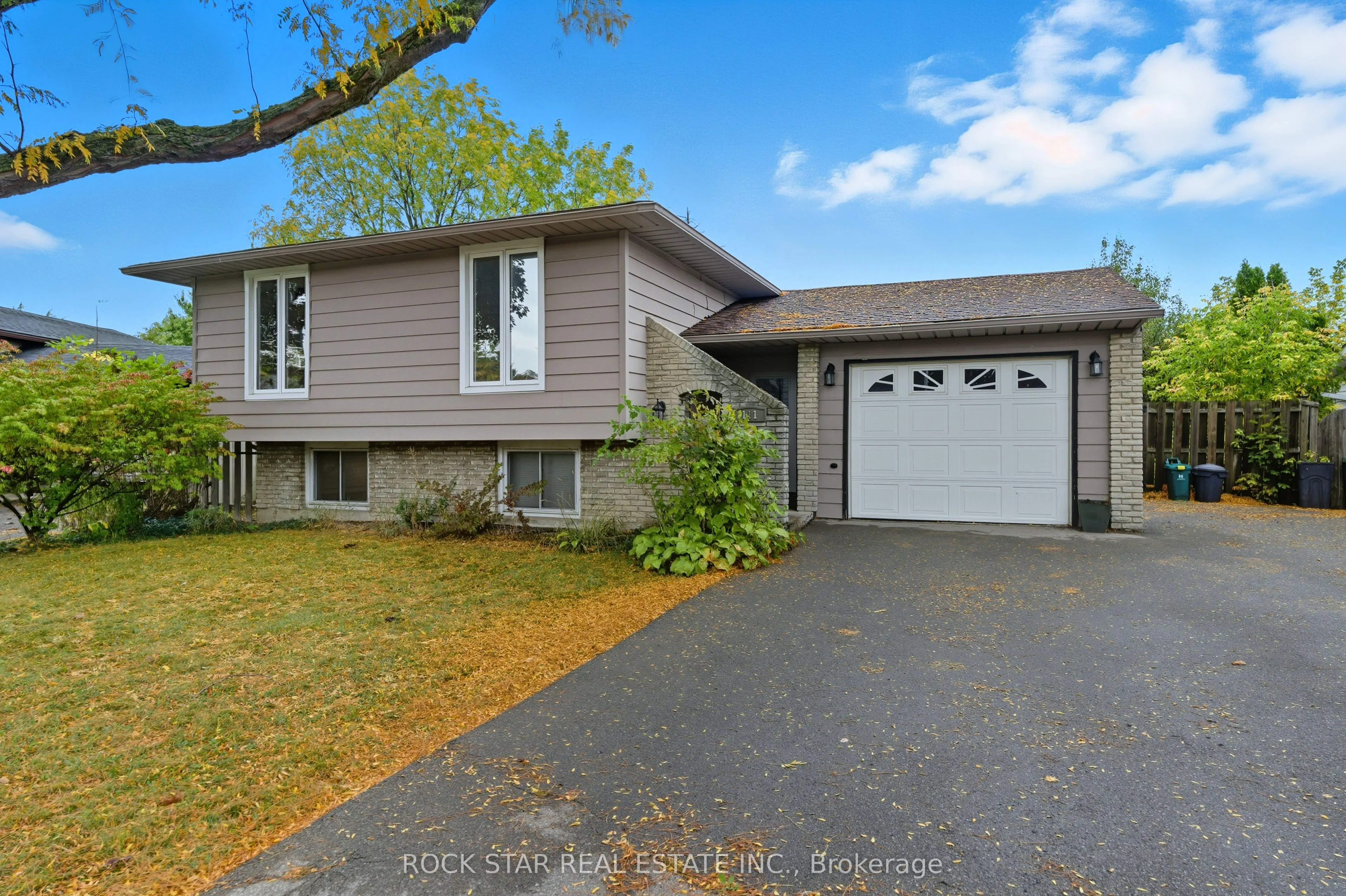 111 Britten Close
