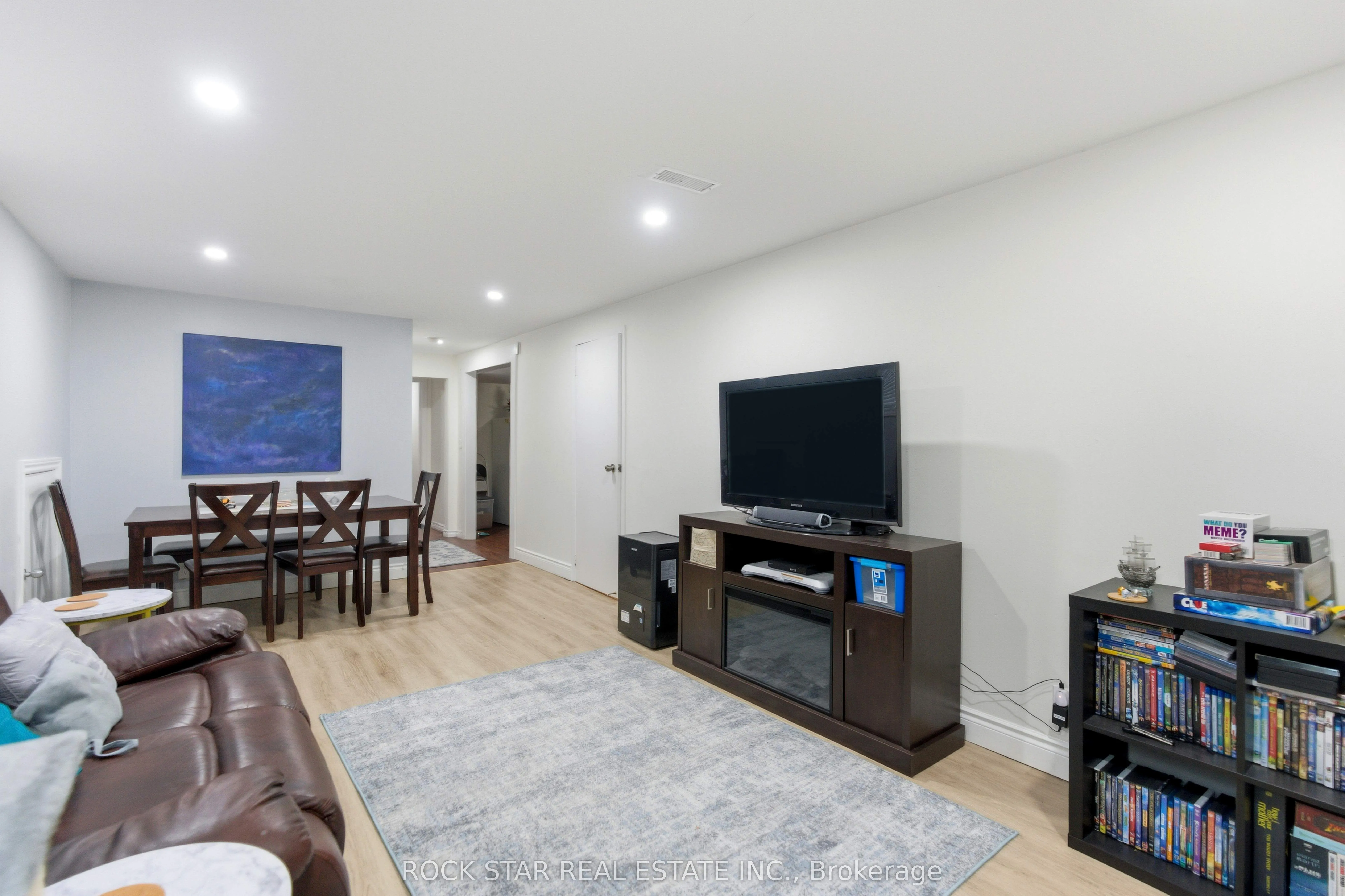 111 Britten Close