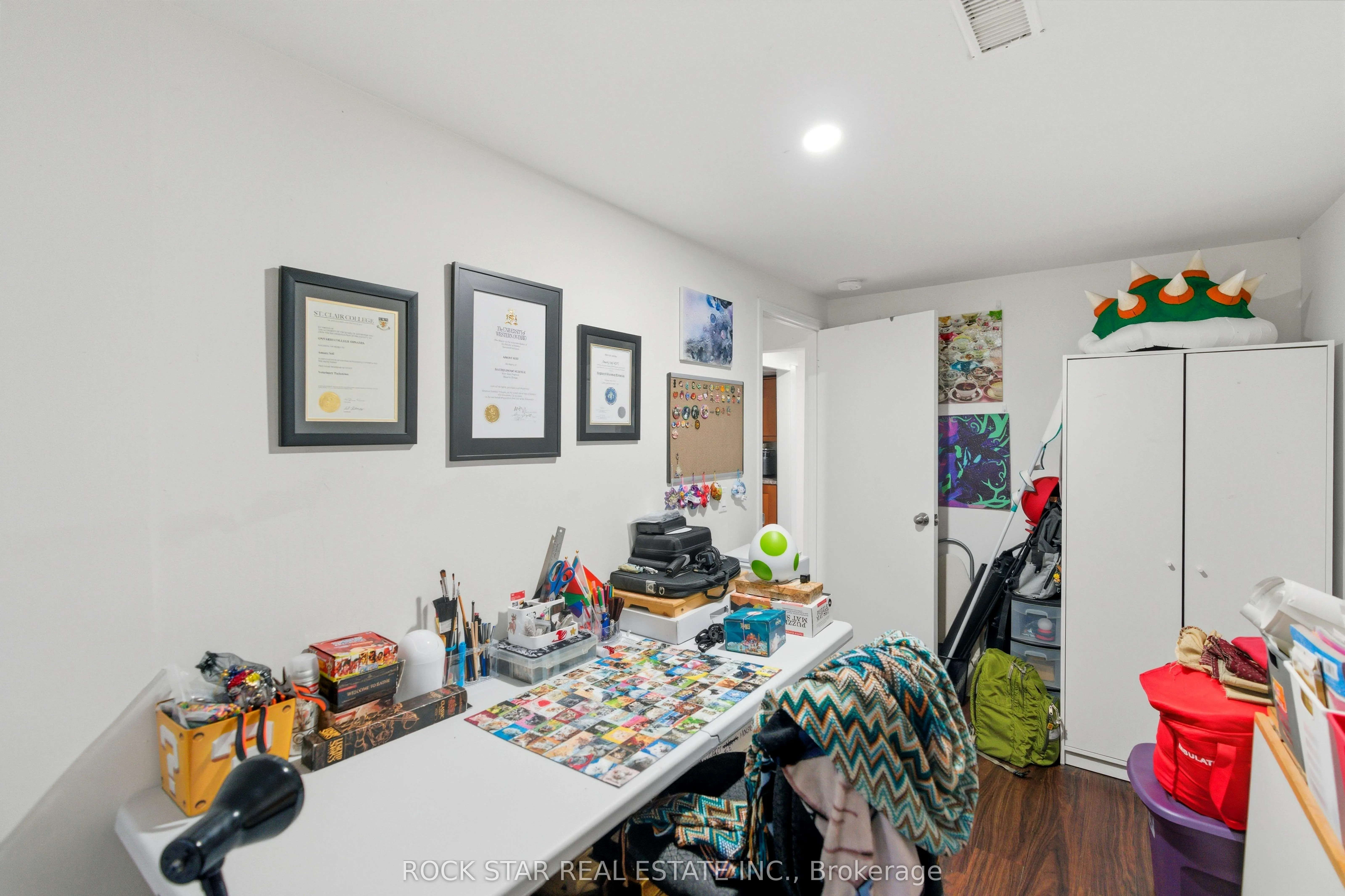 111 Britten Close