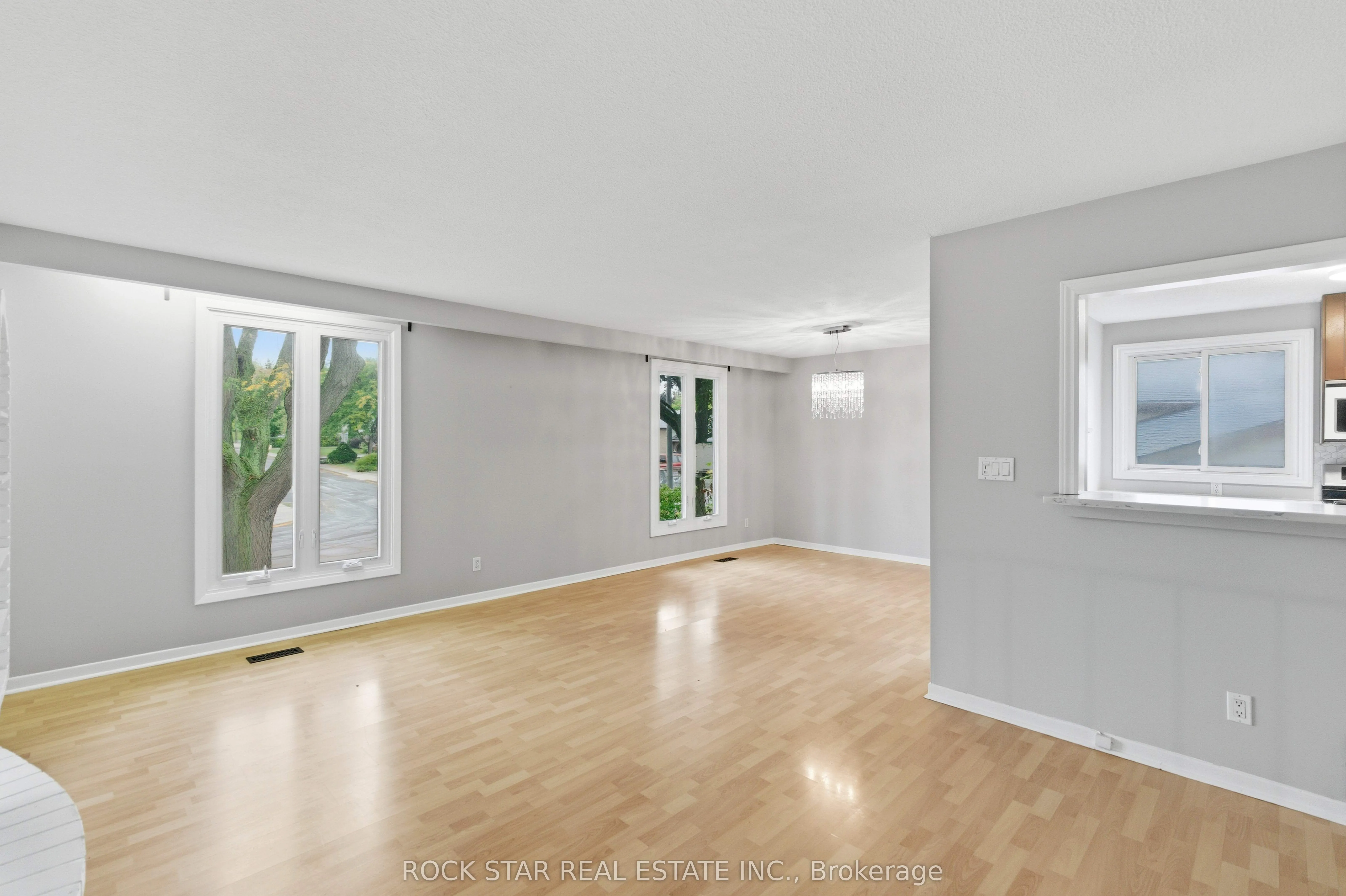 111 Britten Close