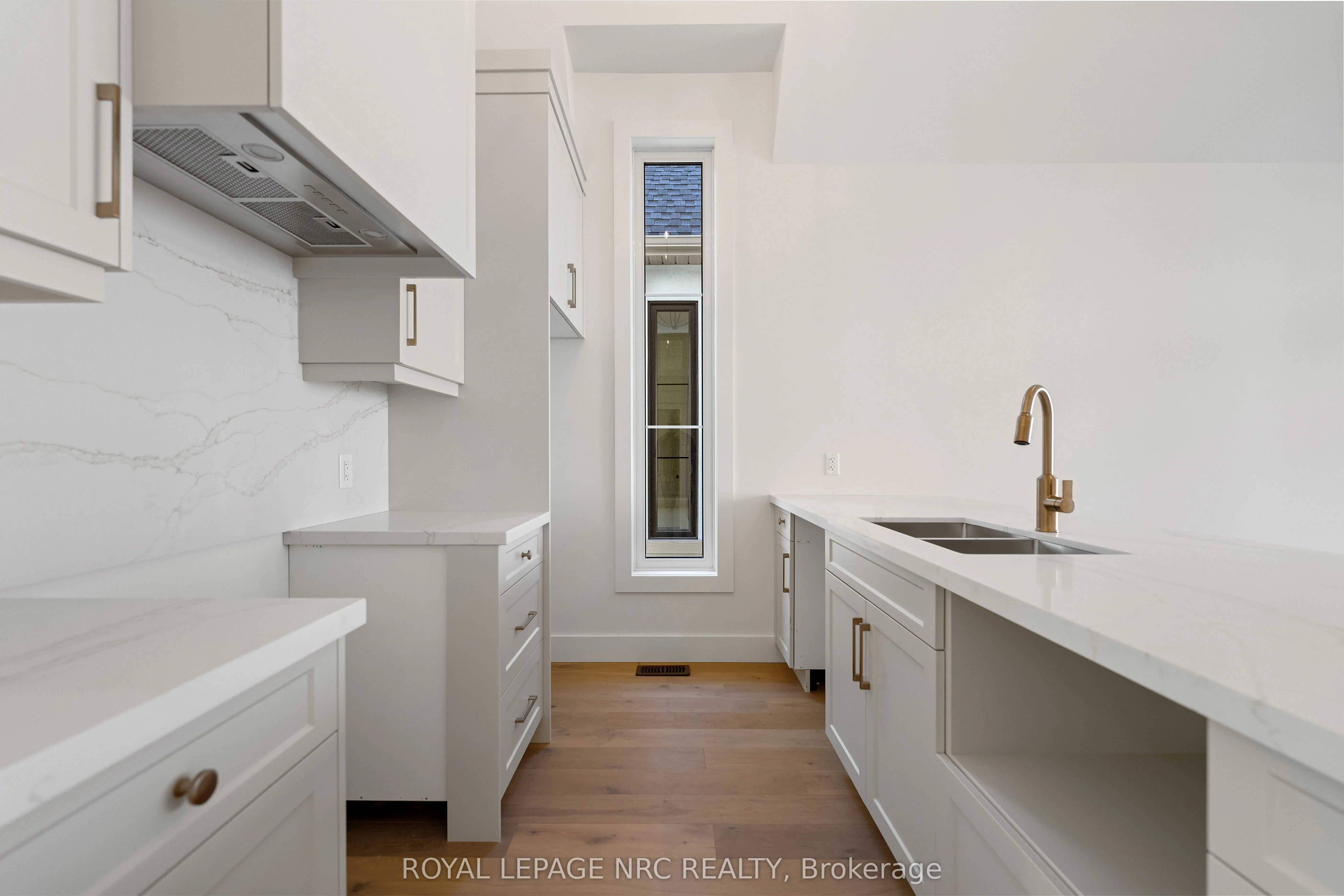 281 ELMWOOD Avenue