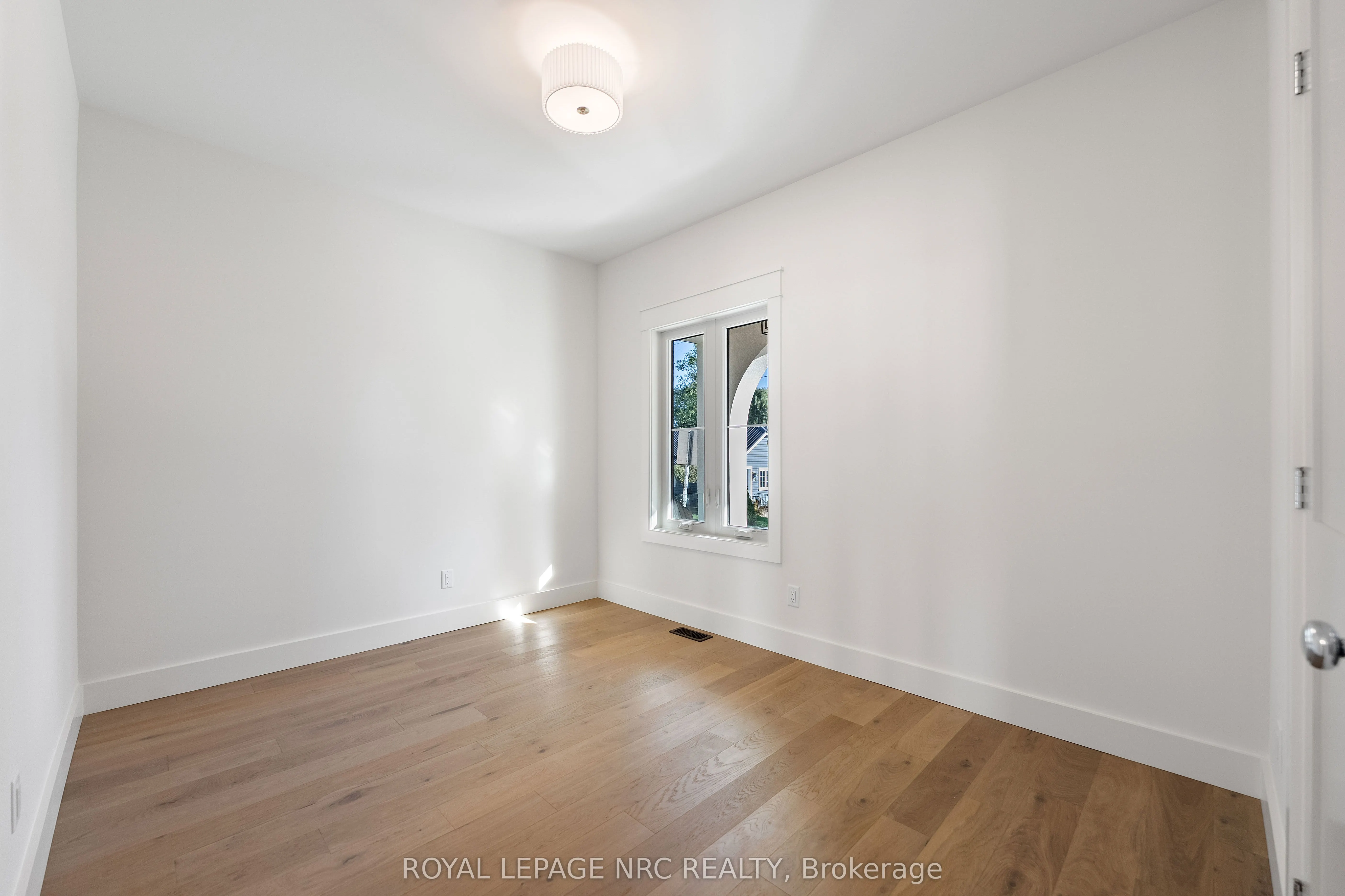 281 ELMWOOD Avenue