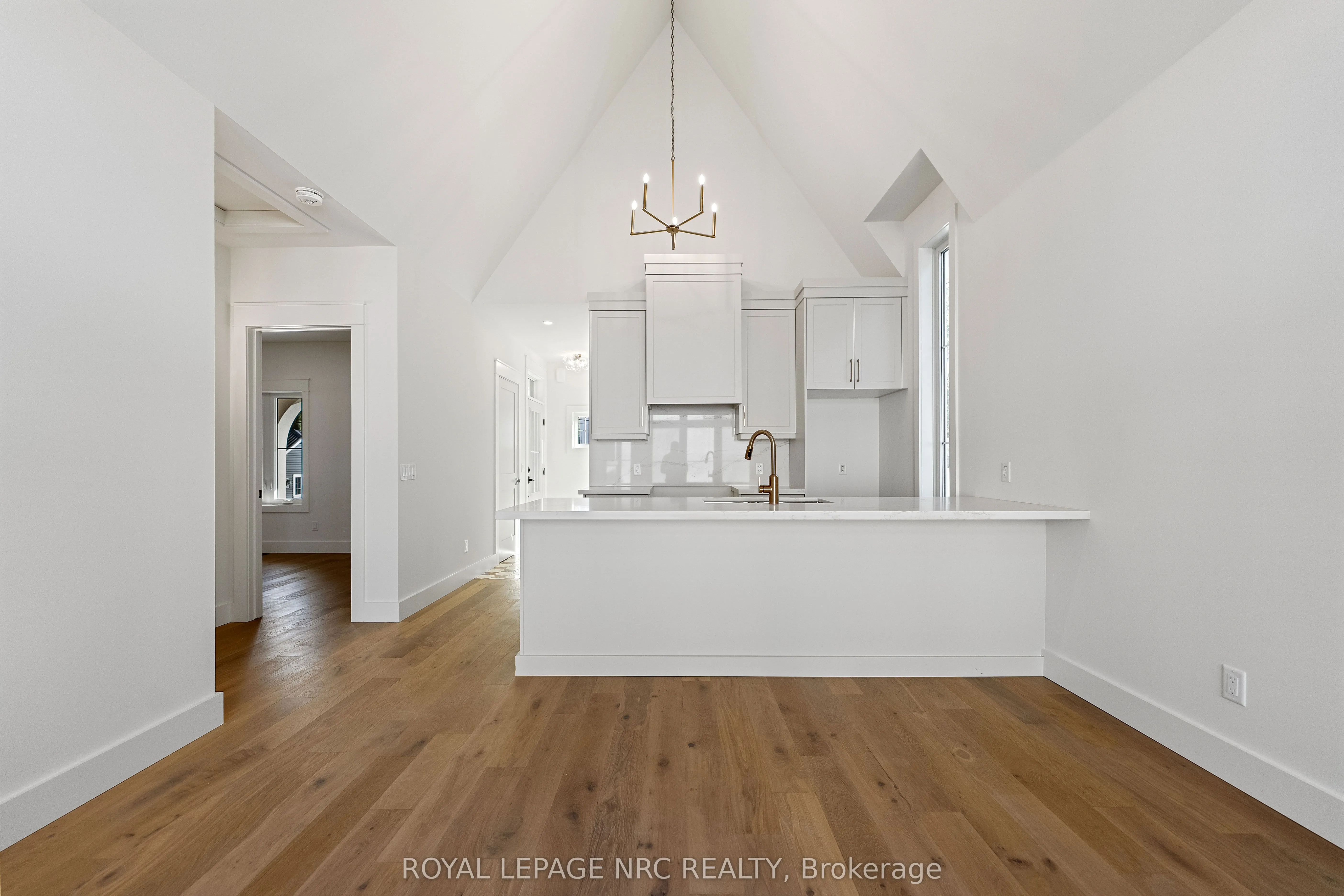 281 ELMWOOD Avenue