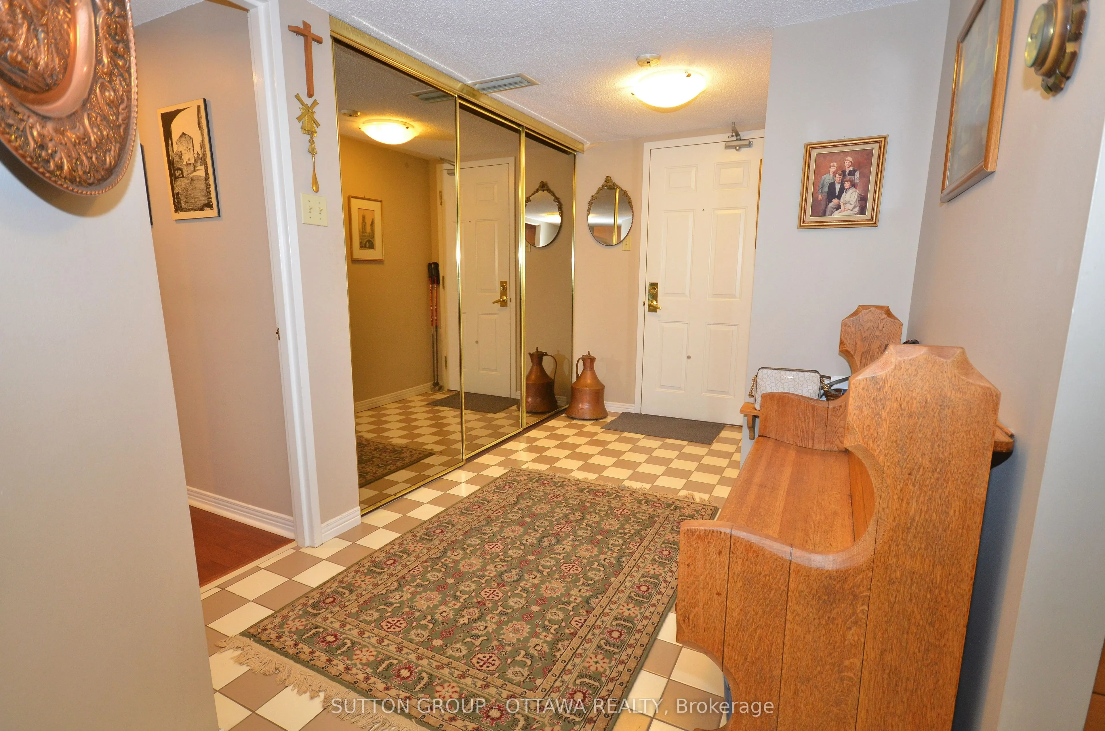 261 BOTANICA Private, #Unit 62