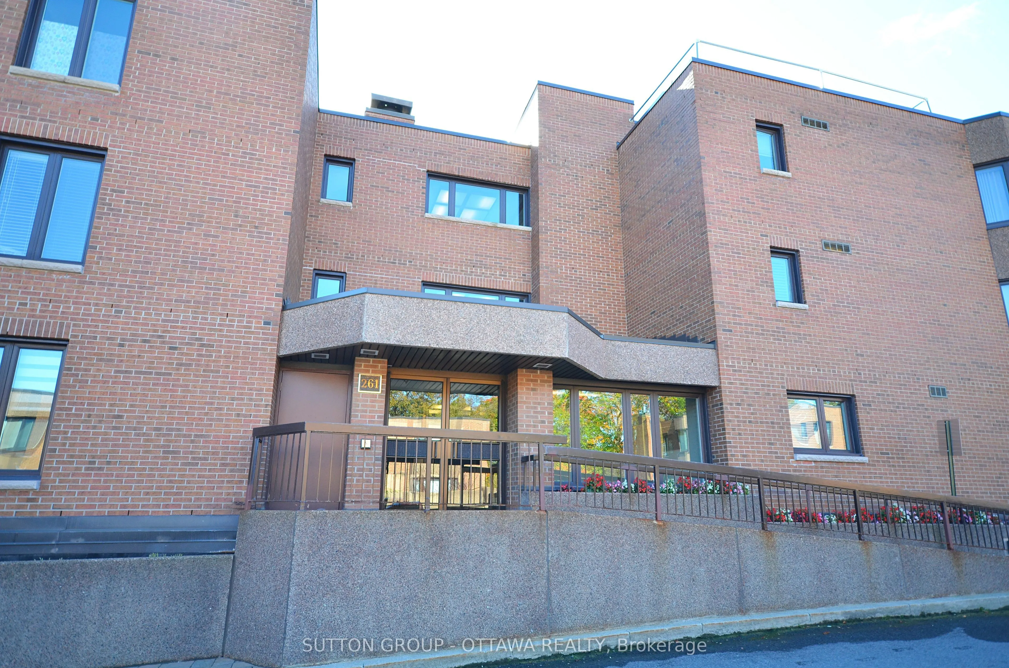 261 BOTANICA Private, #Unit 62