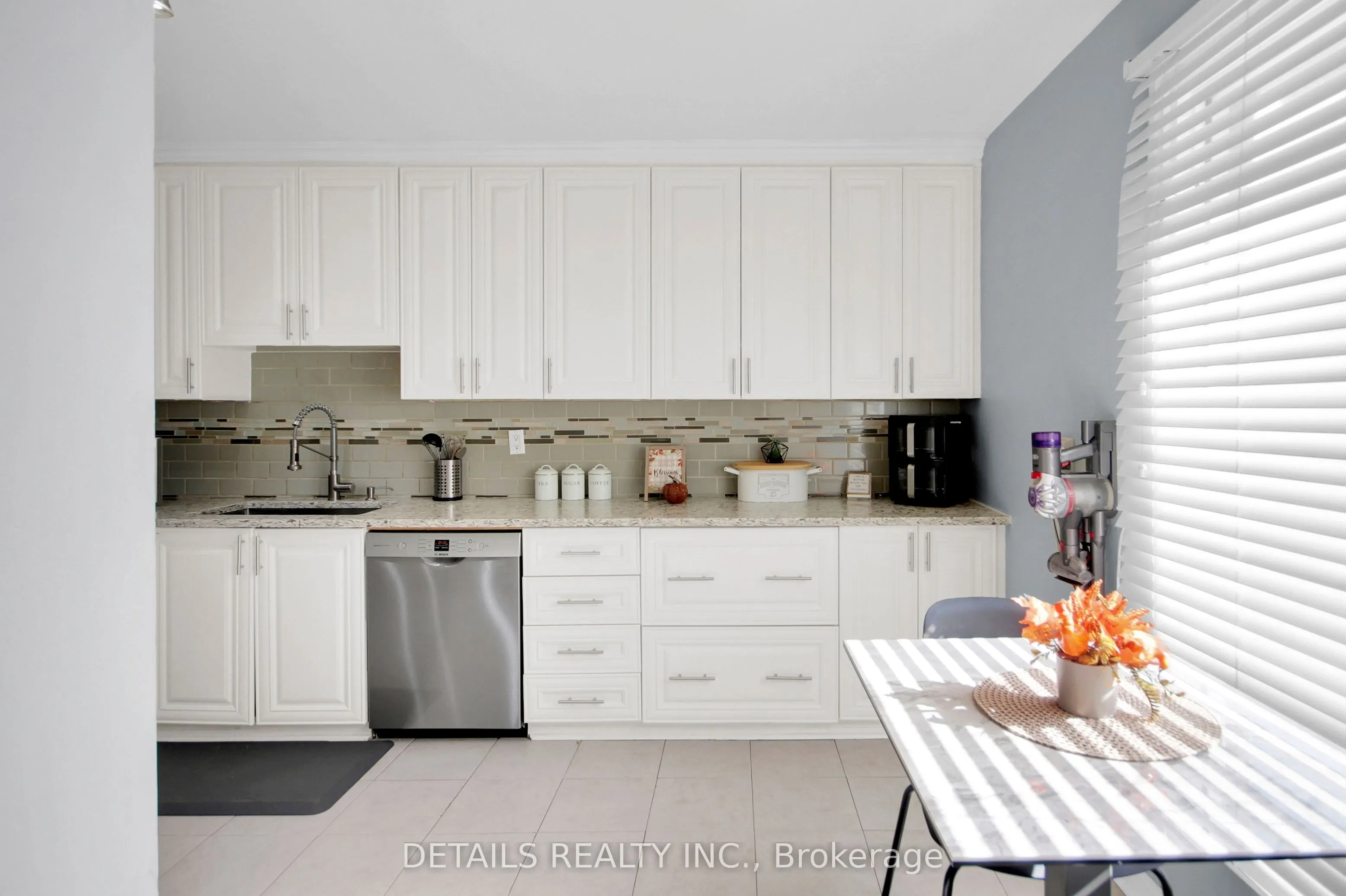 3575 Downpatrick Road E, #2