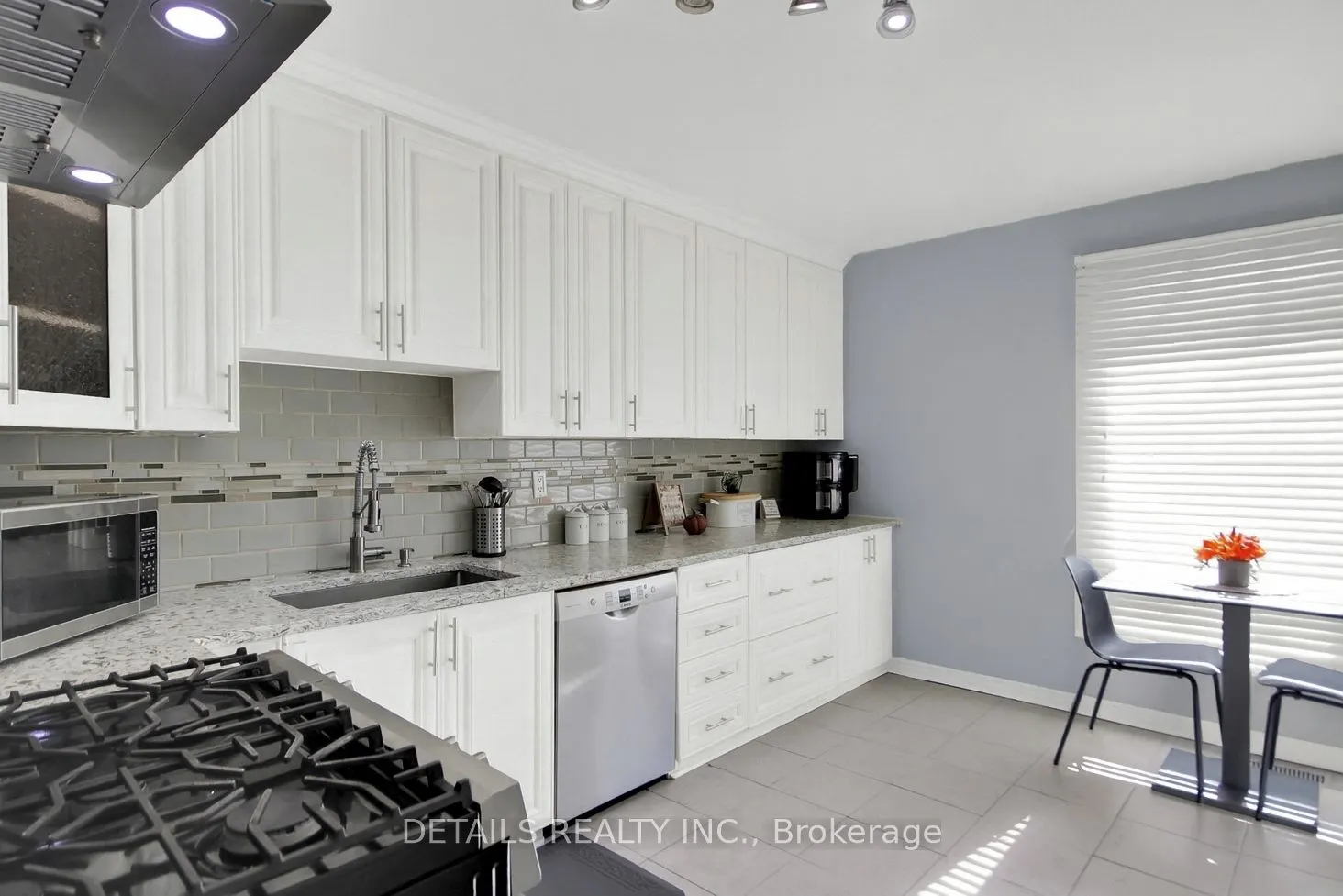 3575 Downpatrick Road E, #2