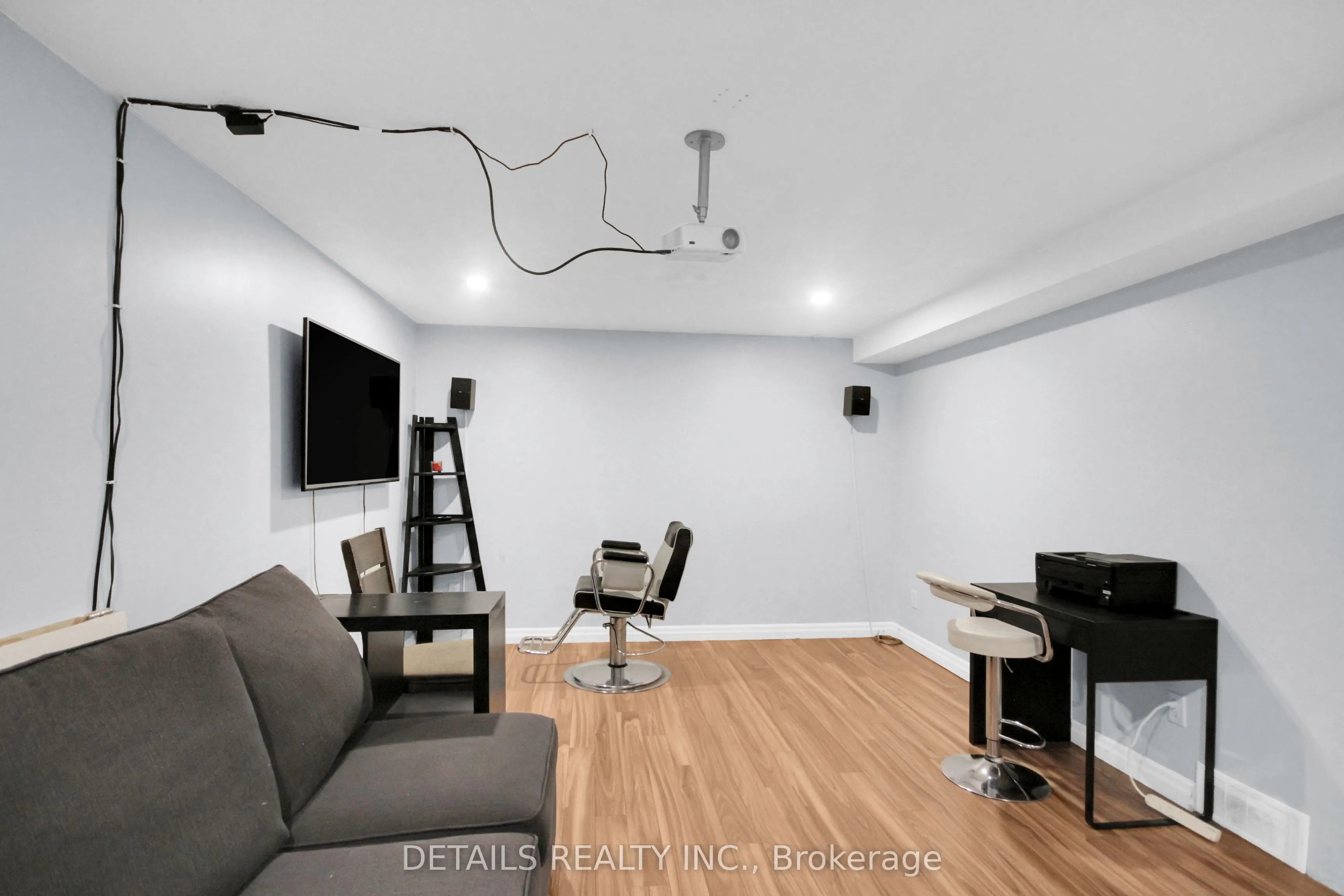 3575 Downpatrick Road E, #2