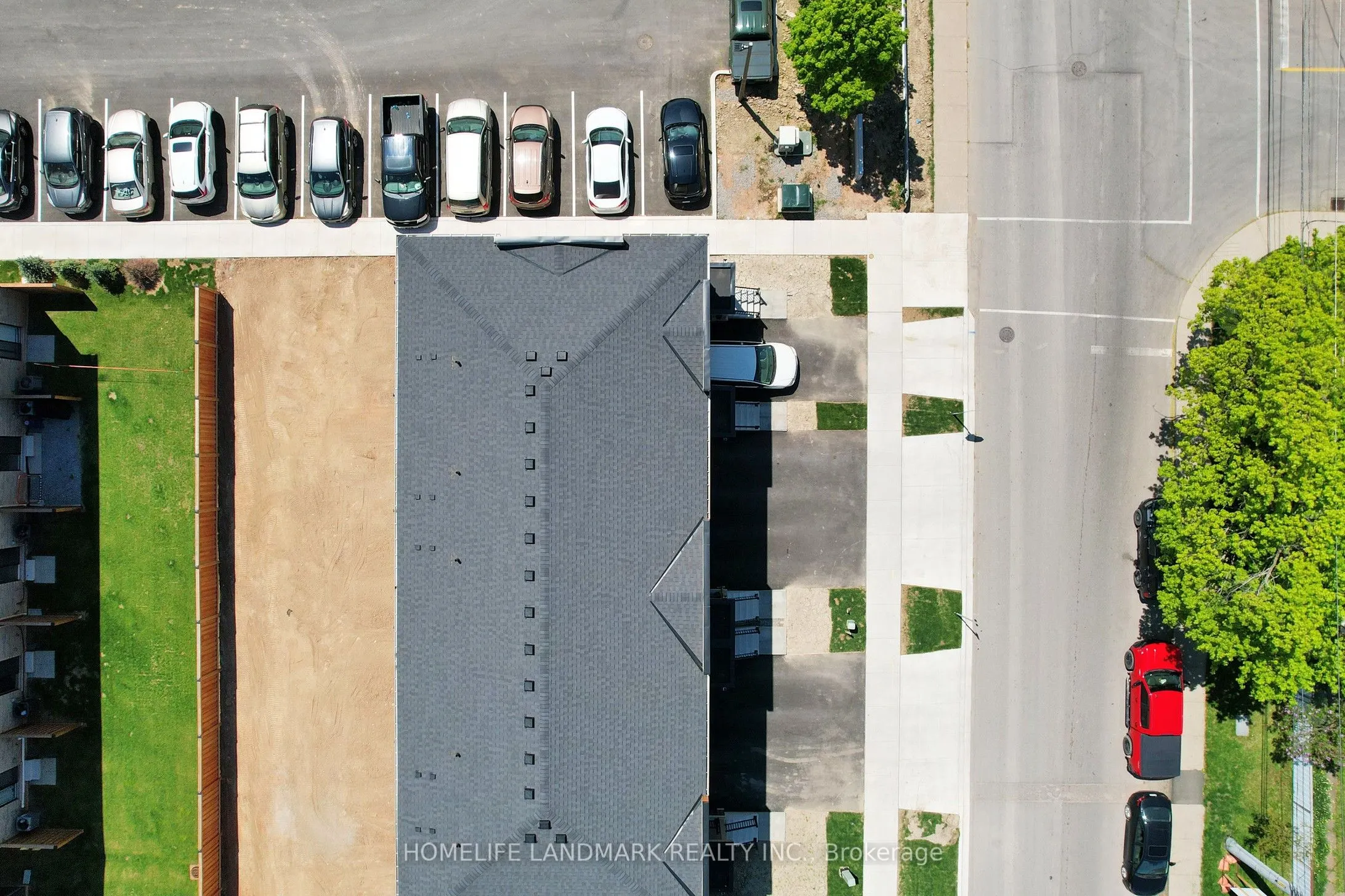 2 Reid Avenue N