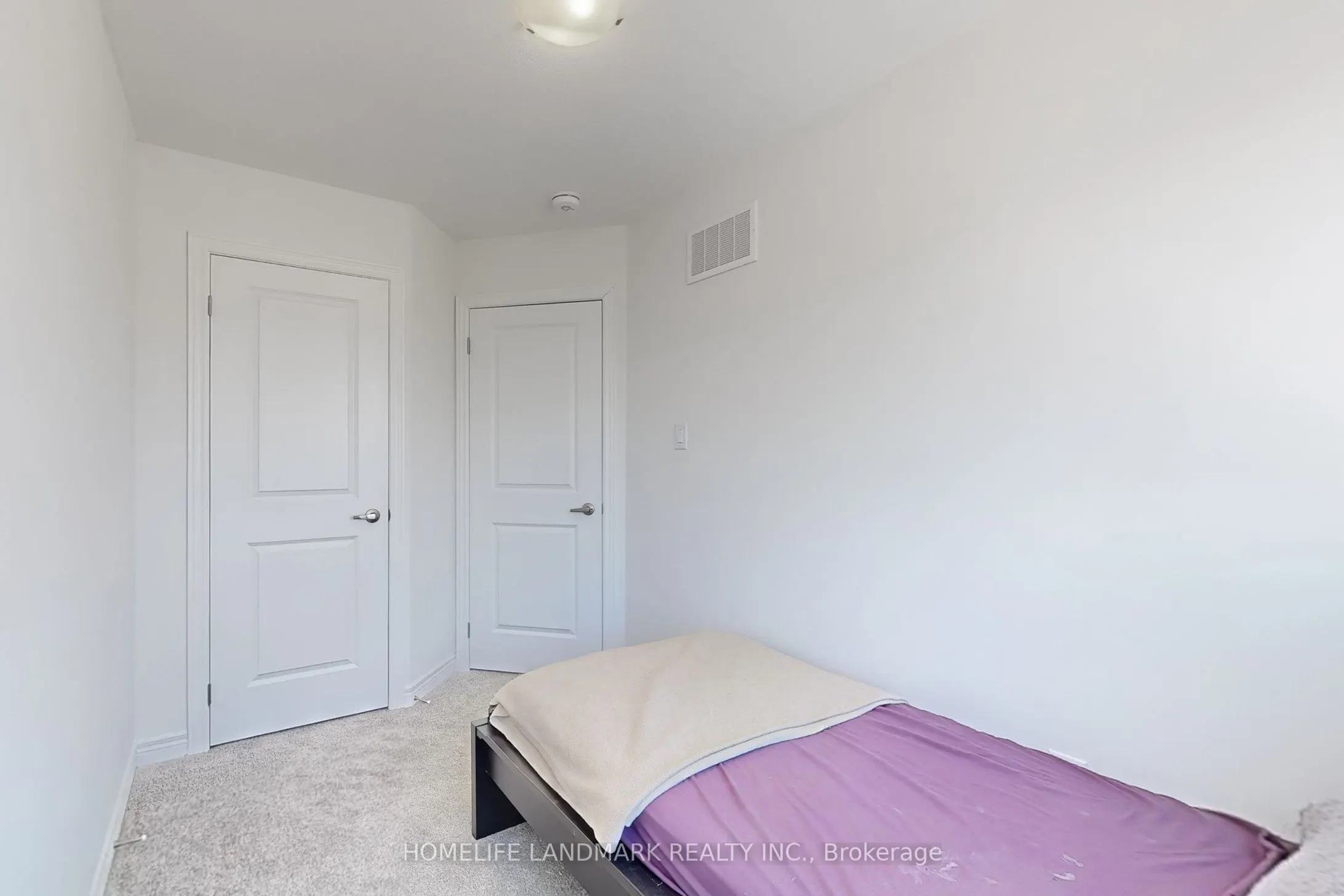 2 Reid Avenue N