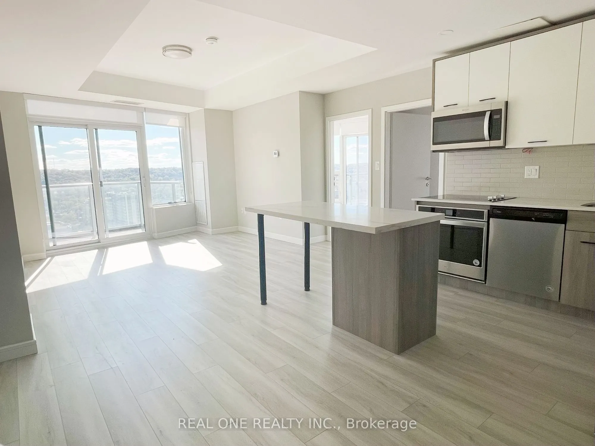 20 George Street, #2809