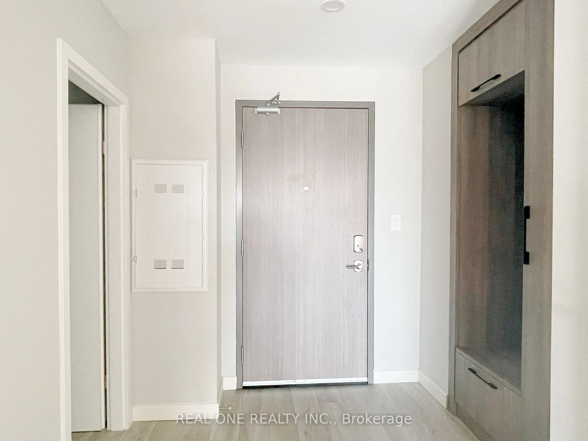 20 George Street, #2809