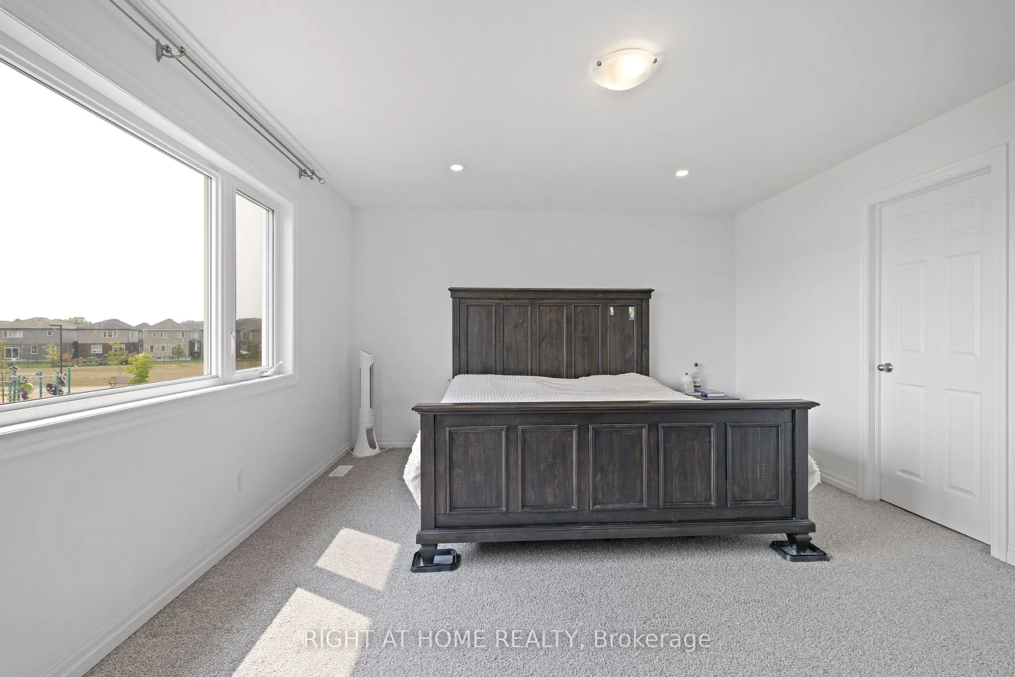 139 FREURE Drive