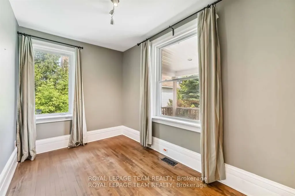 1538 Stittsville Main Street