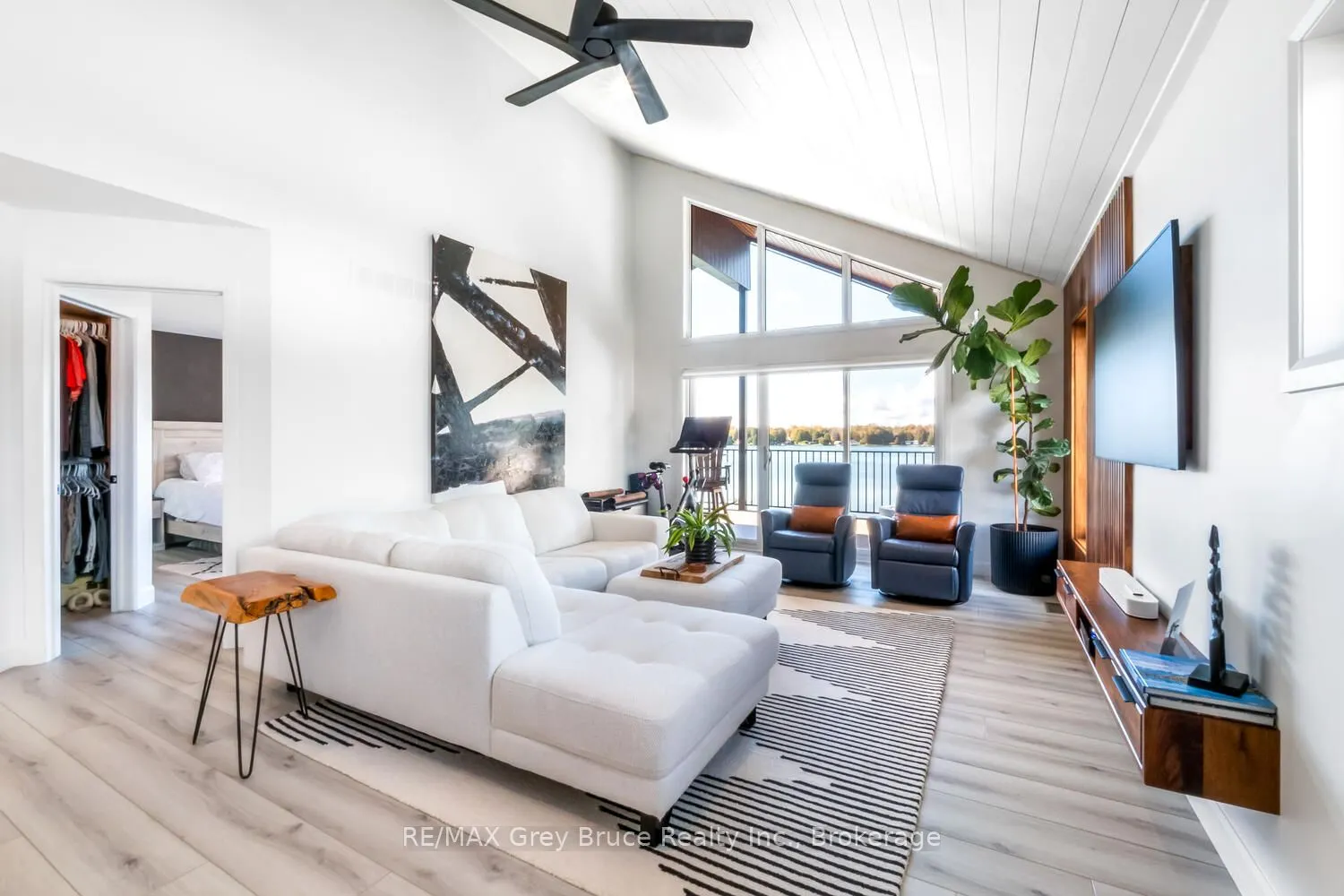 166 COUNTRYSIDE Drive