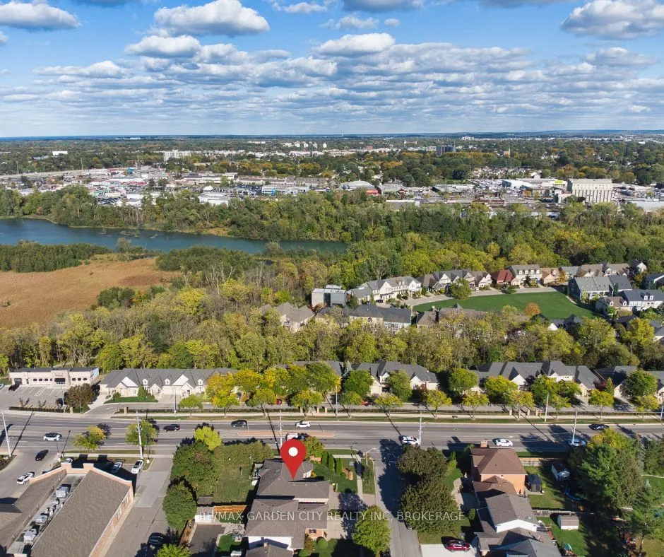 2 Harvest Oak Drive