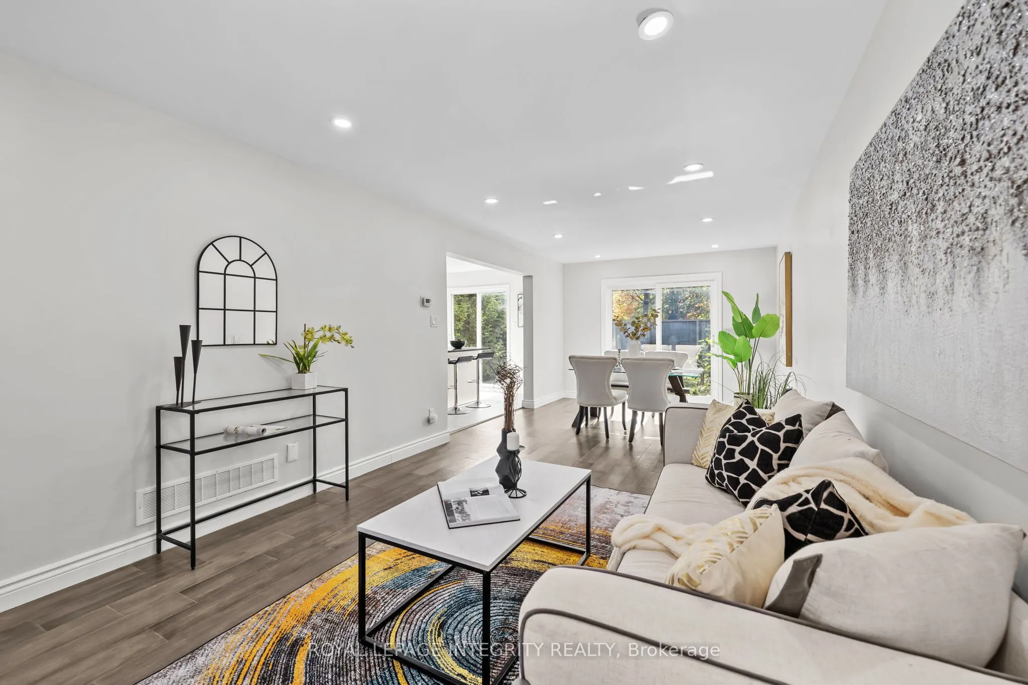 83 Saddle Crescent